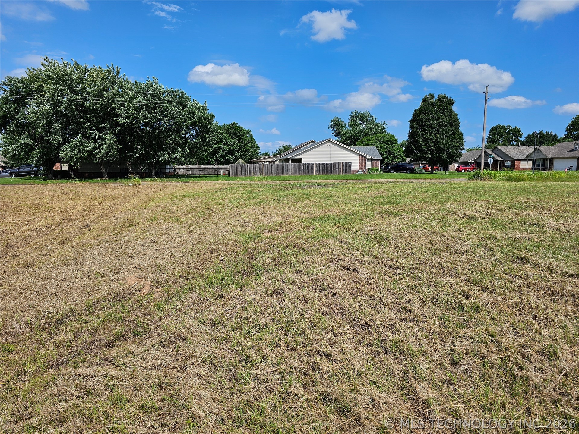 13230 S 78th East Avenue Property Photo 20
