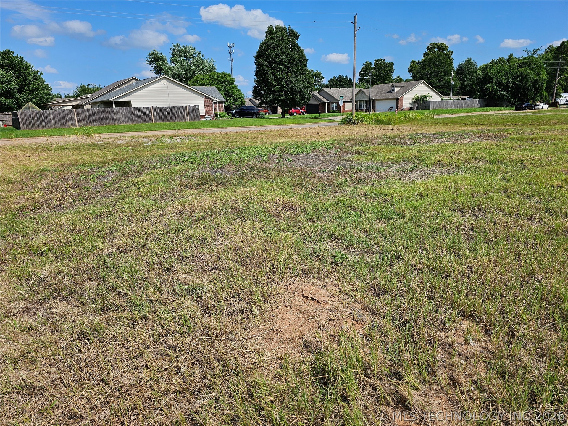 13230 S 78th East Avenue Property Photo 23