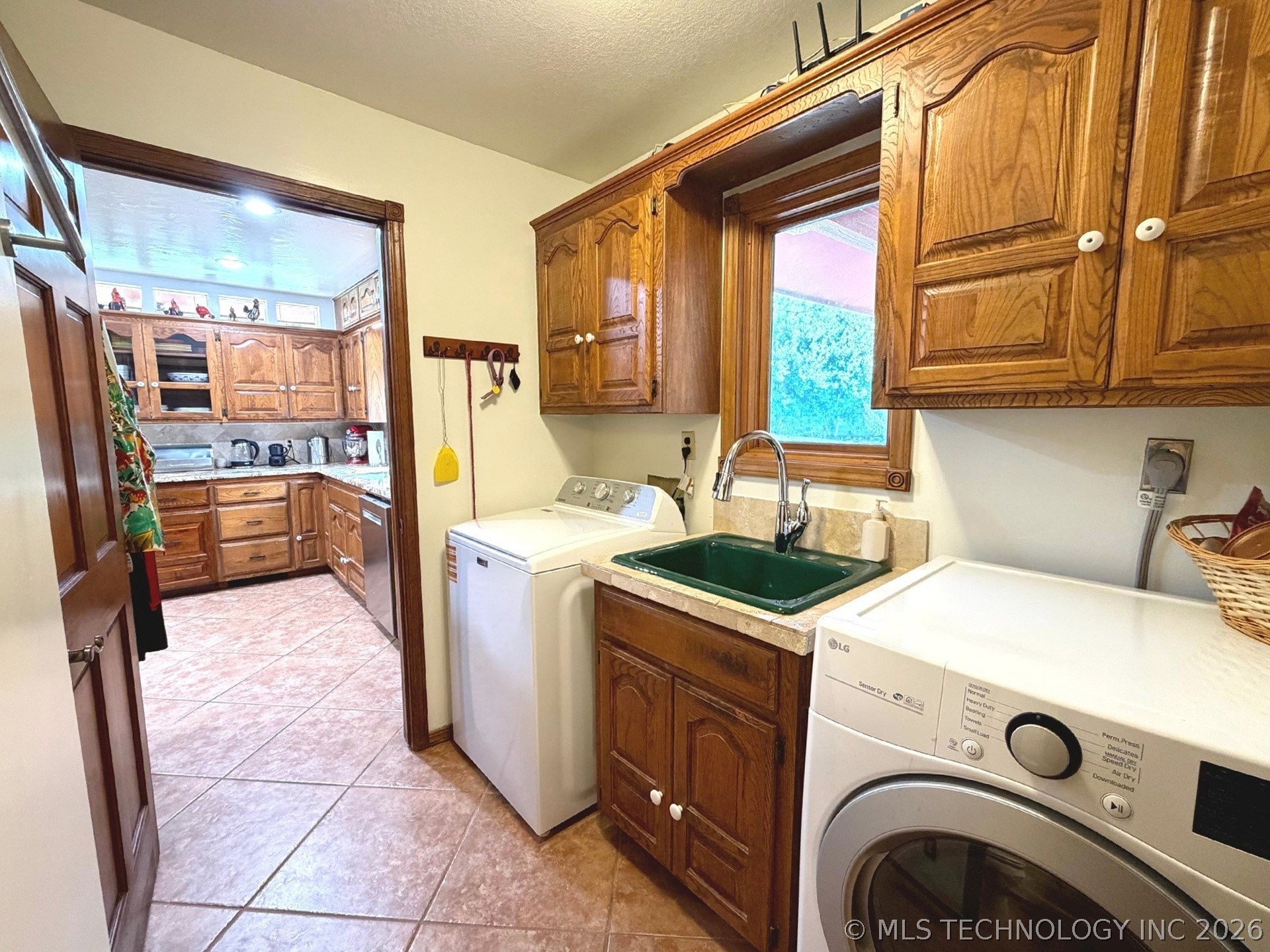 508 Greenwood Drive Property Photo 36