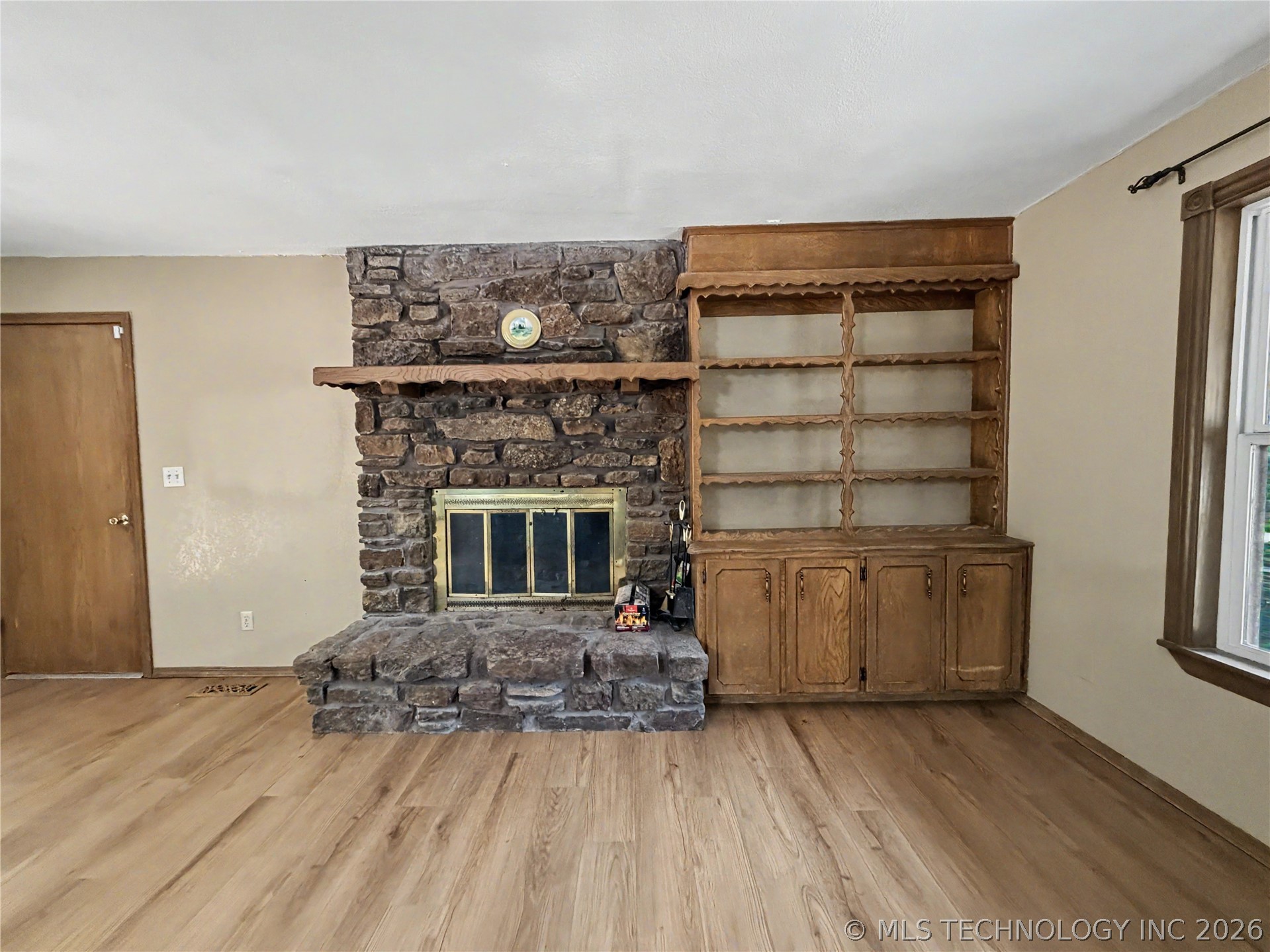 17589 Wedgewood Drive Property Photo 19