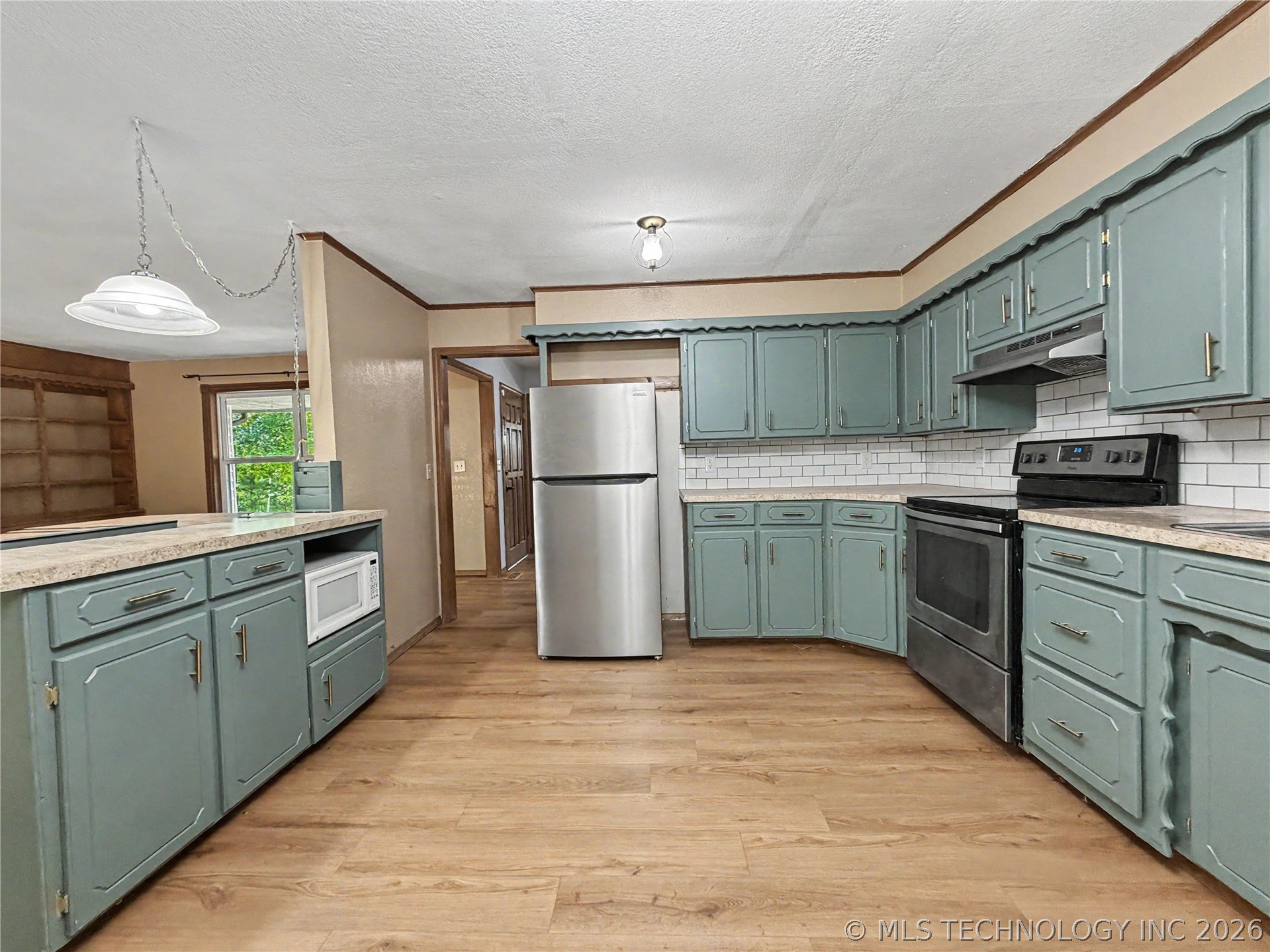 17589 Wedgewood Drive Property Photo 30