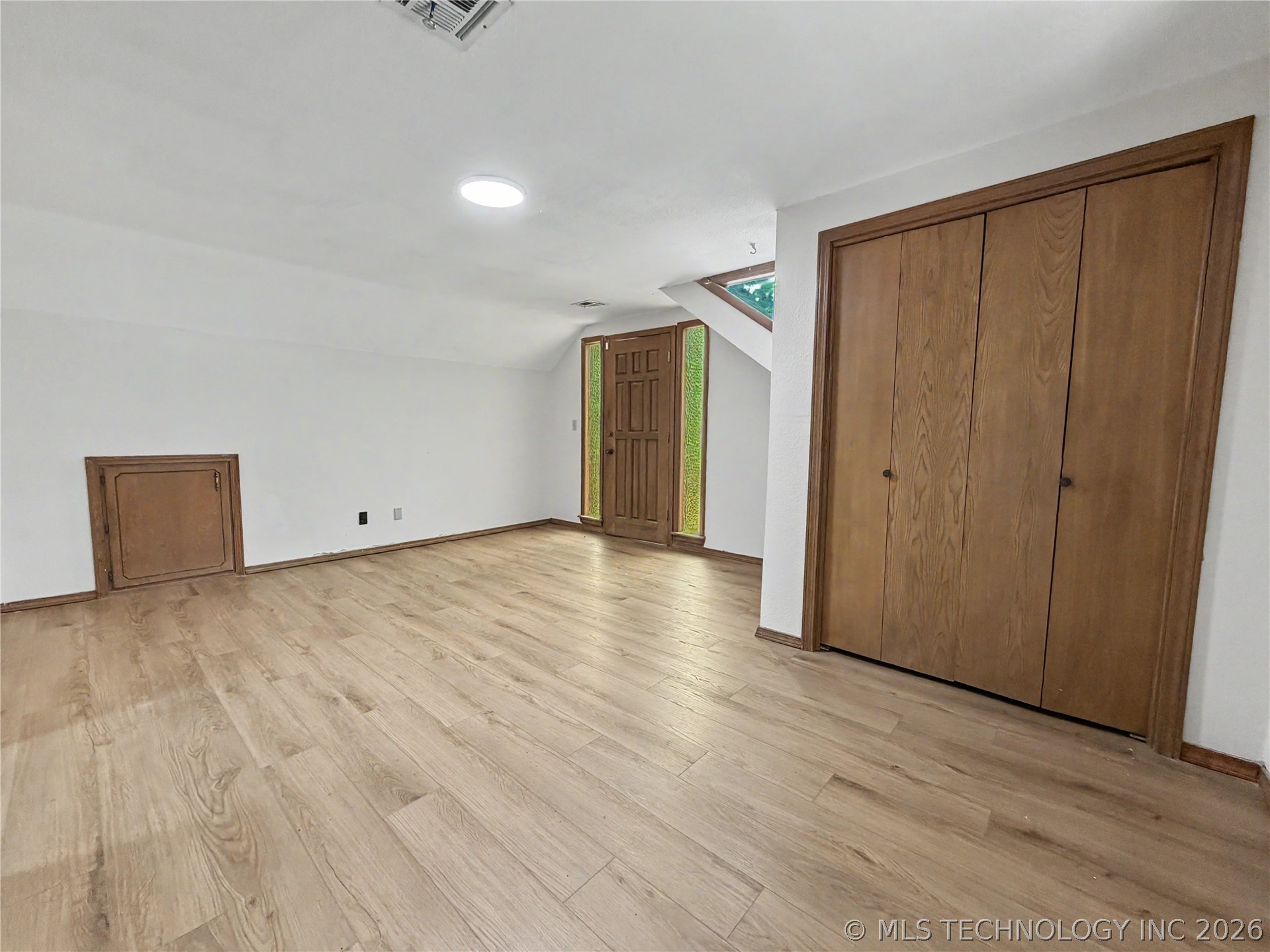 17589 Wedgewood Drive Property Photo 48