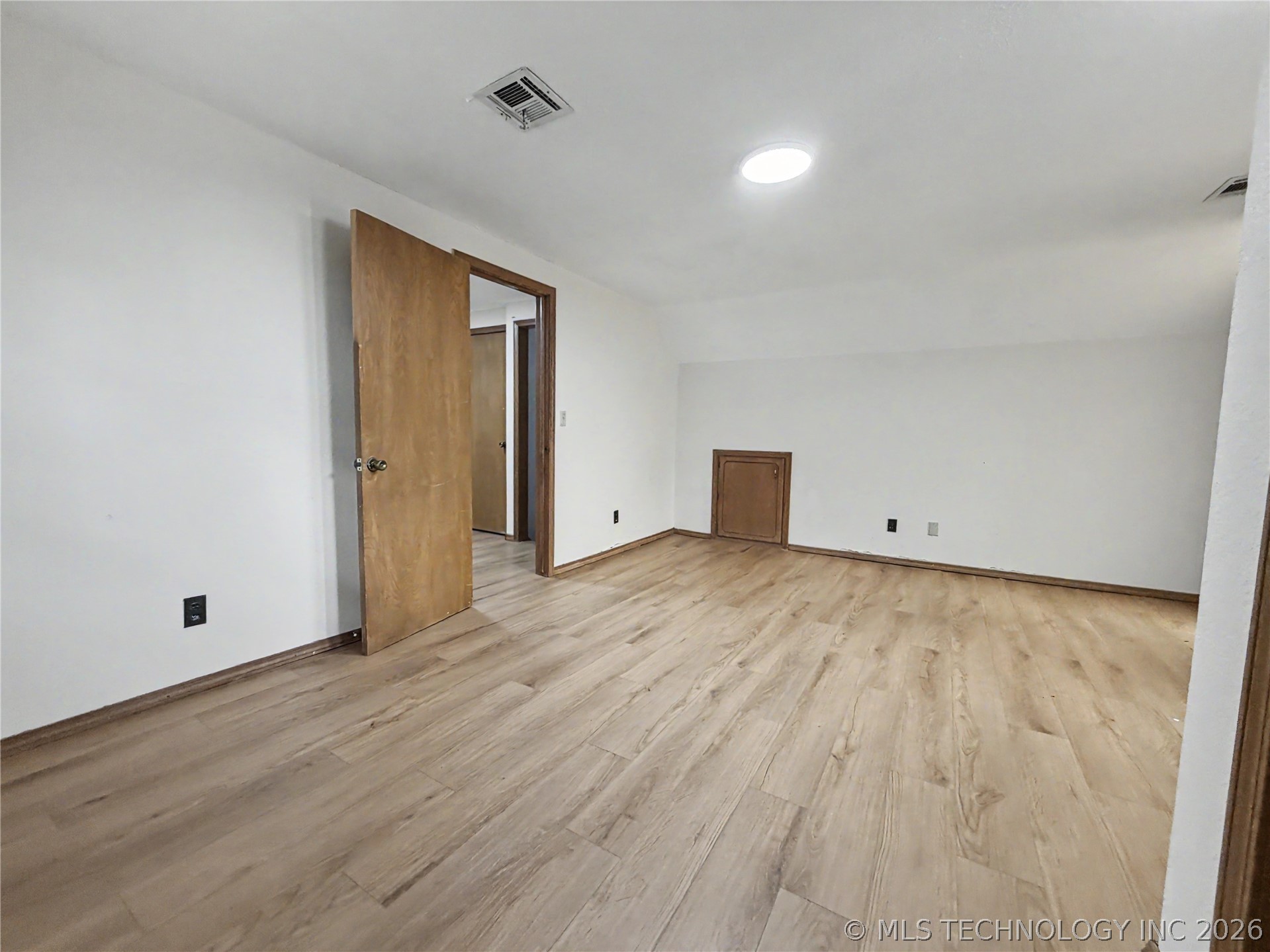 17589 Wedgewood Drive Property Photo 49
