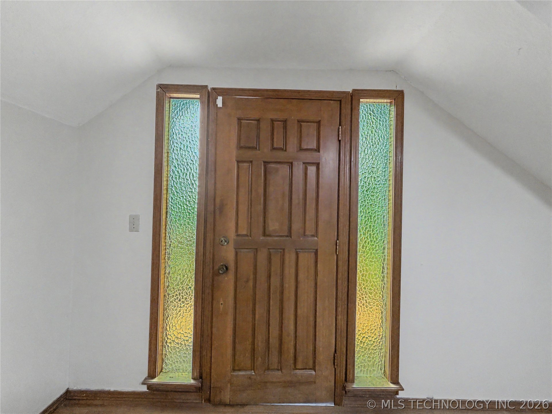 17589 Wedgewood Drive Property Photo 53
