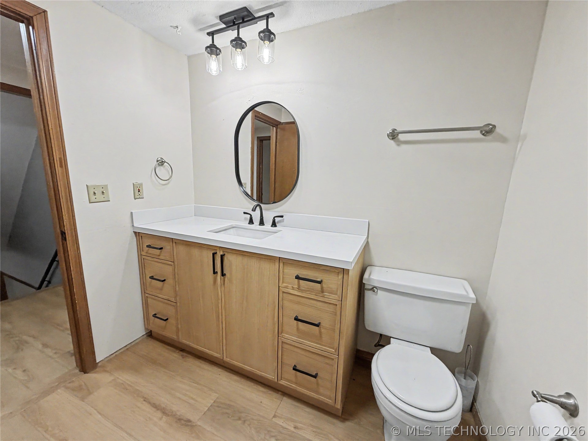 17589 Wedgewood Drive Property Photo 57