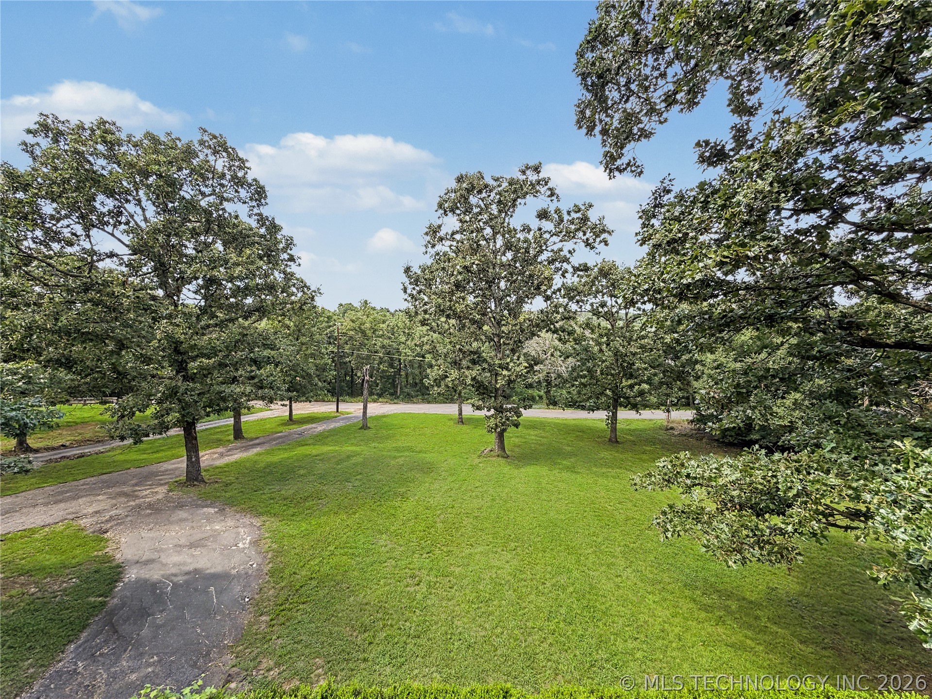 17589 Wedgewood Drive Property Photo 70