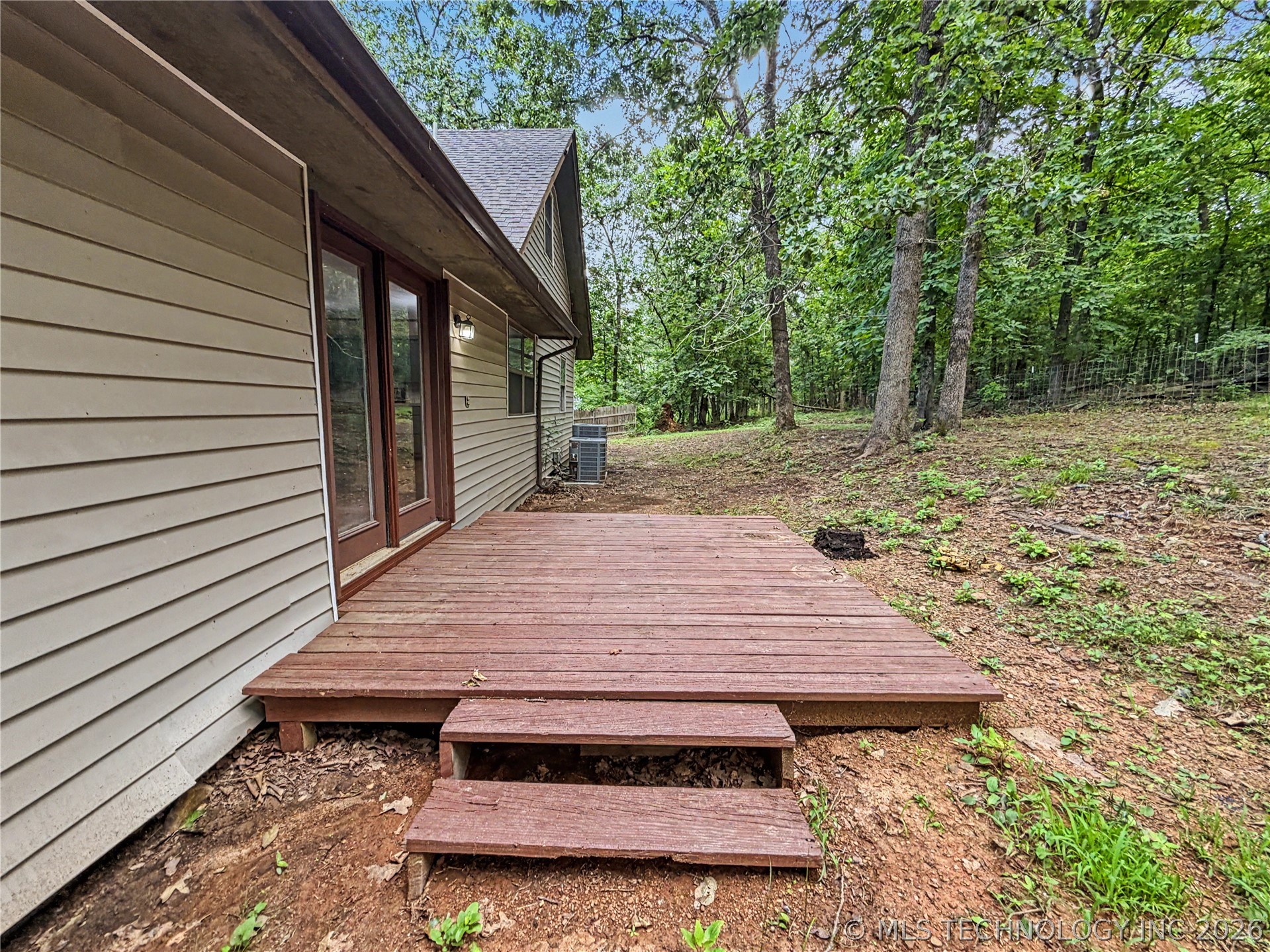 17589 Wedgewood Drive Property Photo 78