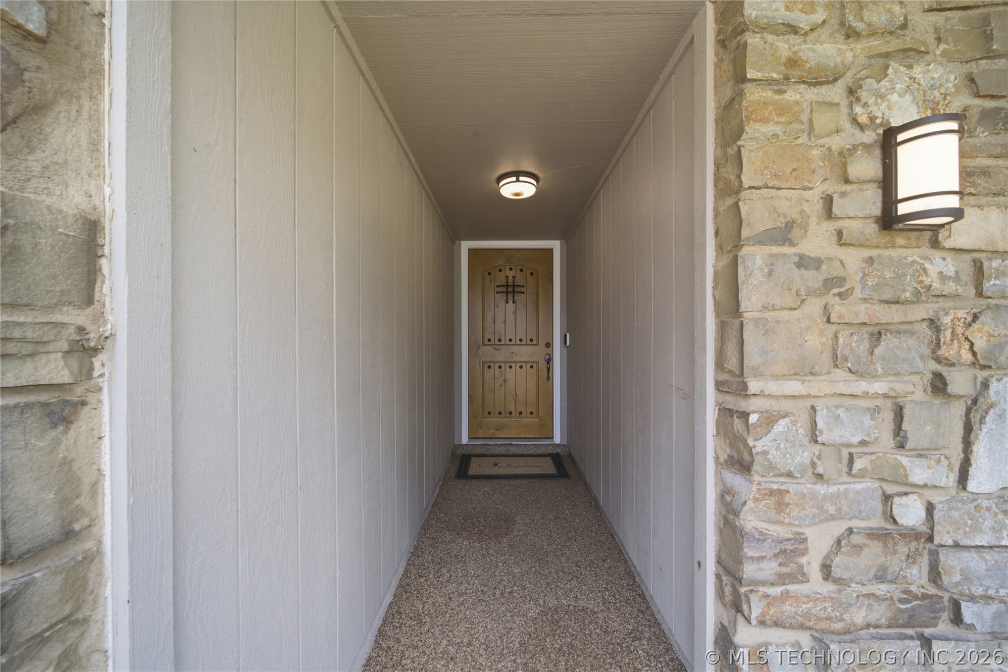 6609 S Redbud Avenue Property Photo 7
