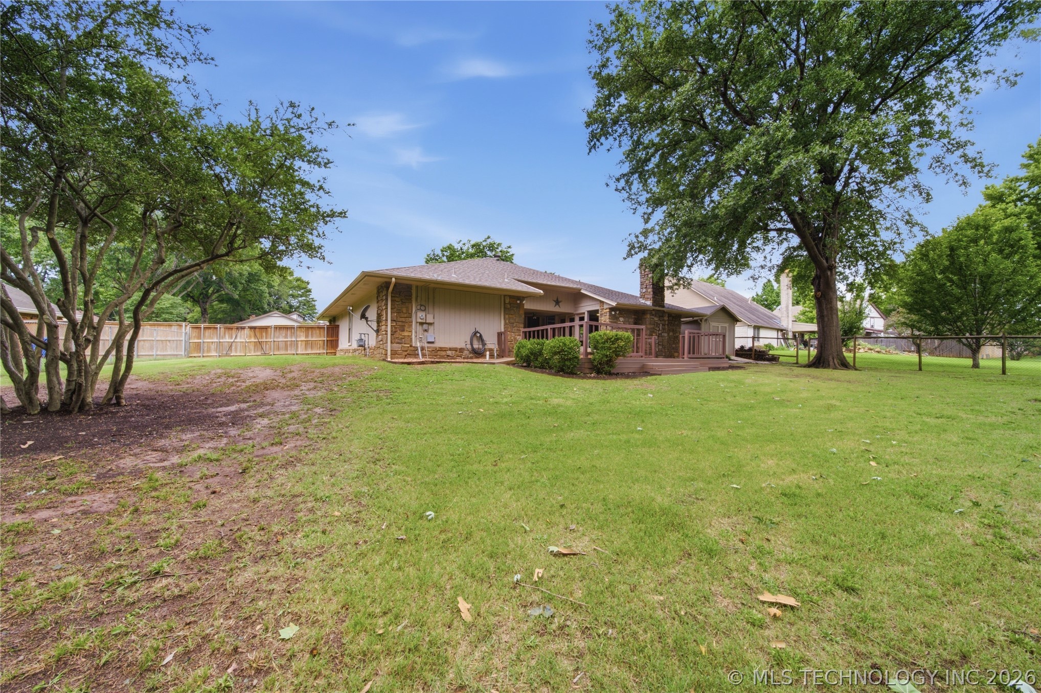 6609 S Redbud Avenue Property Photo 39