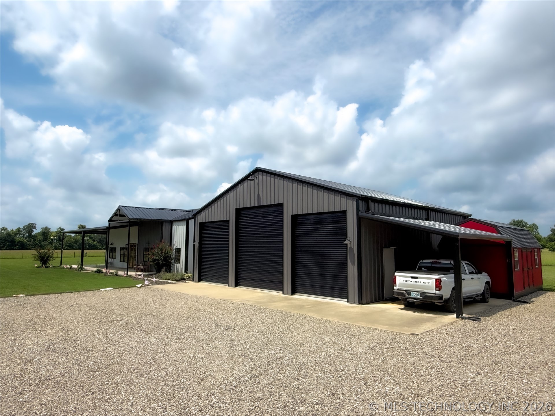 986 N 4430 Property Photo 6