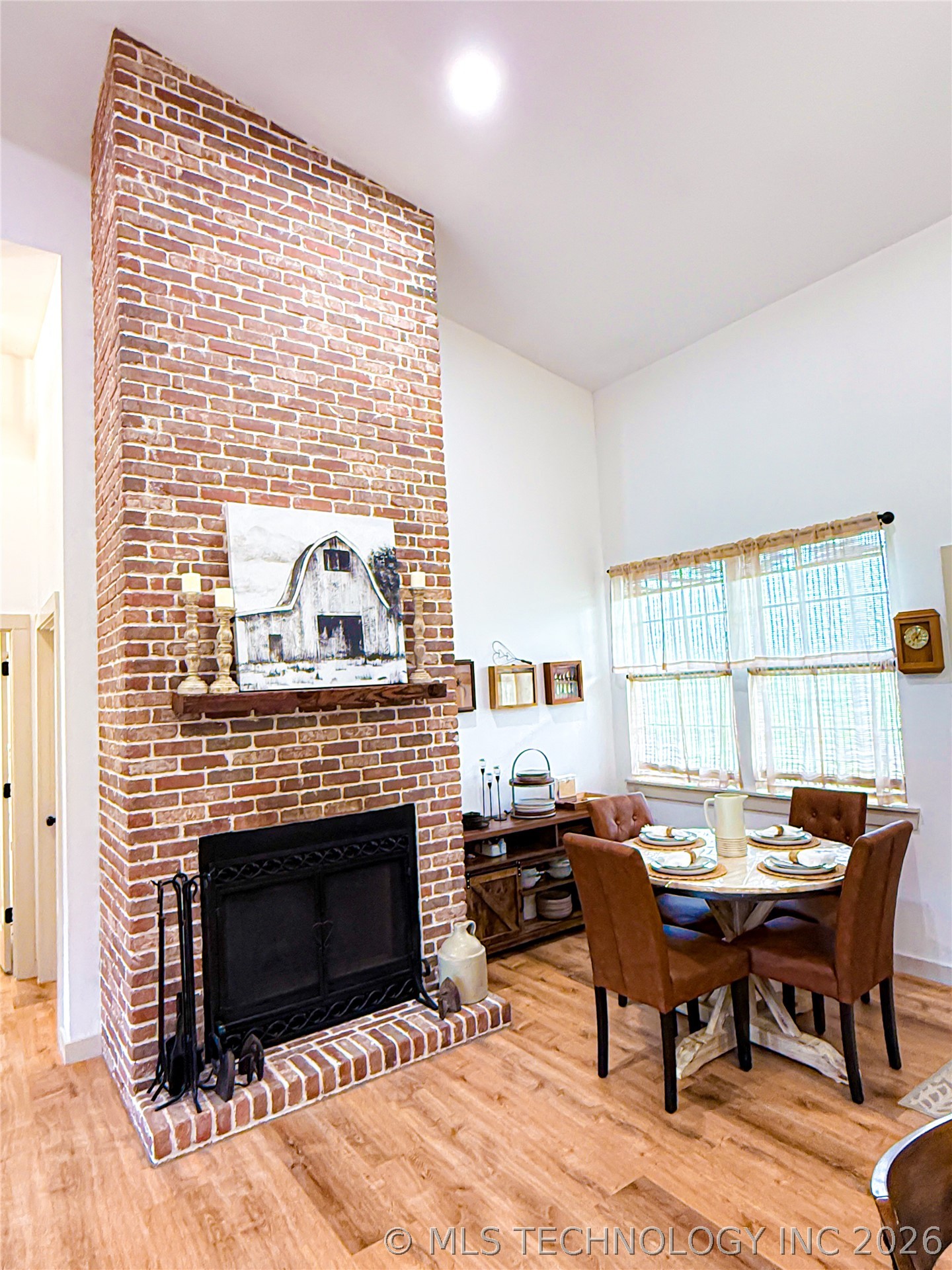 986 N 4430 Property Photo 35