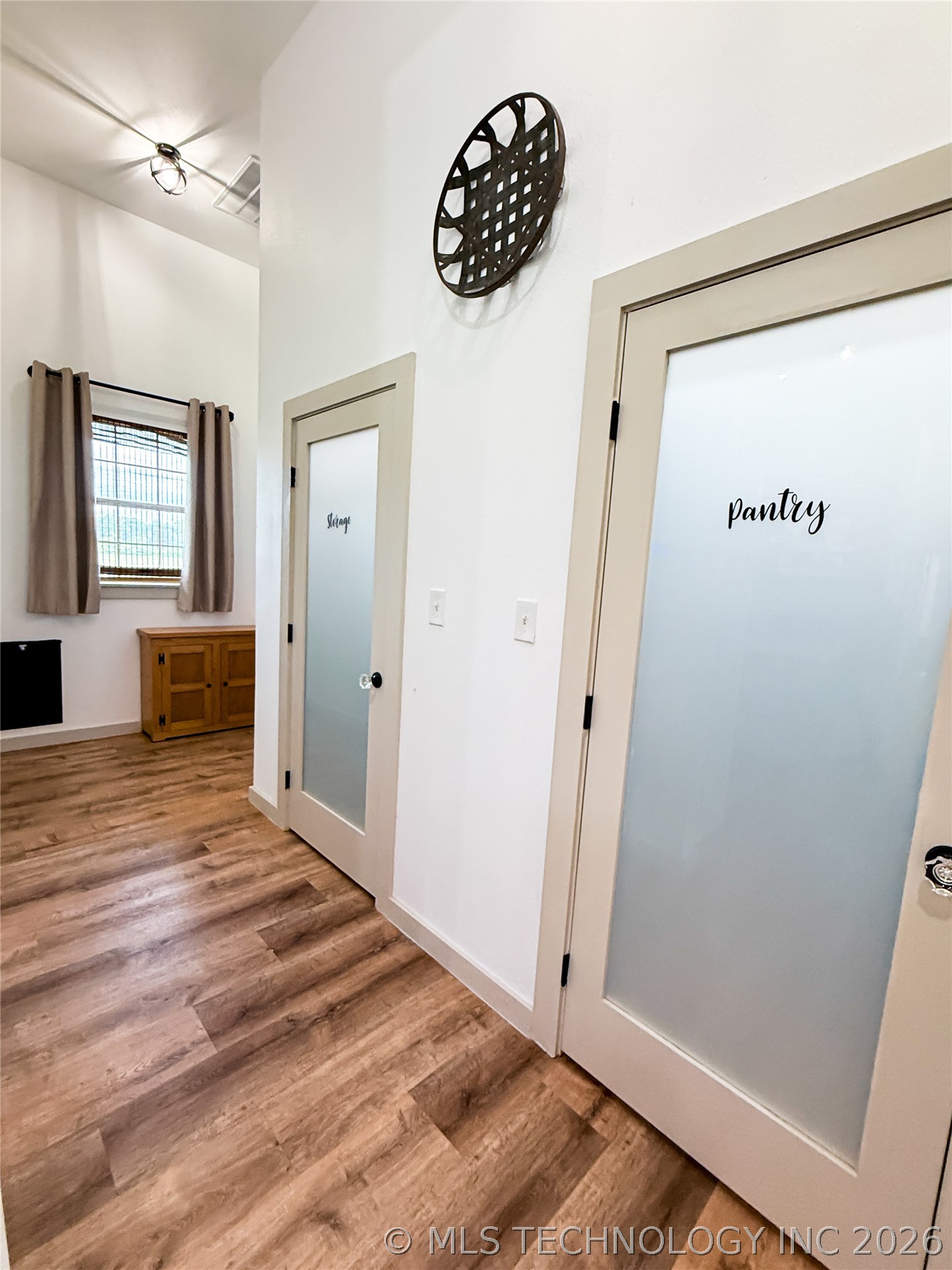 986 N 4430 Property Photo 42