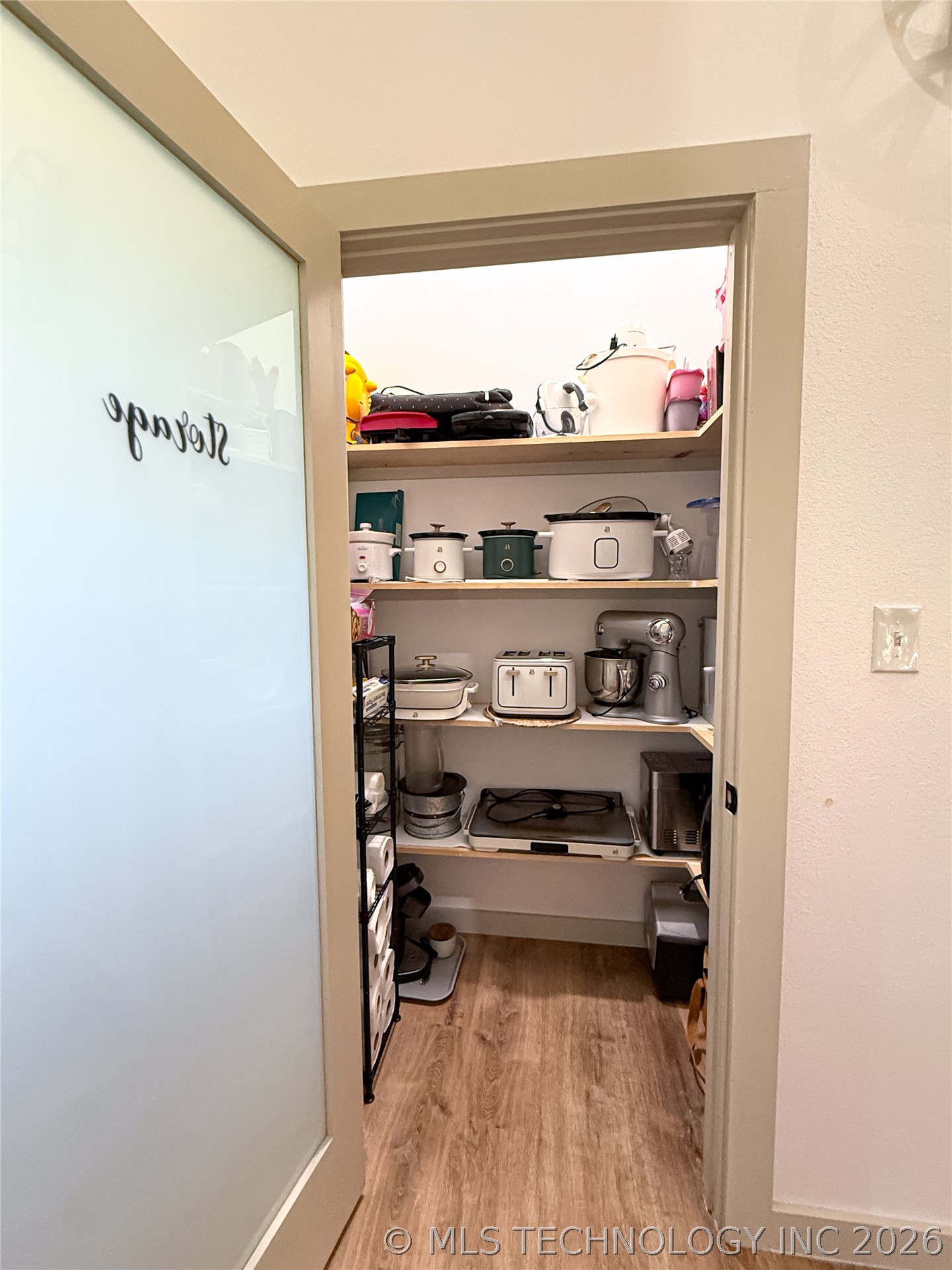 986 N 4430 Property Photo 45