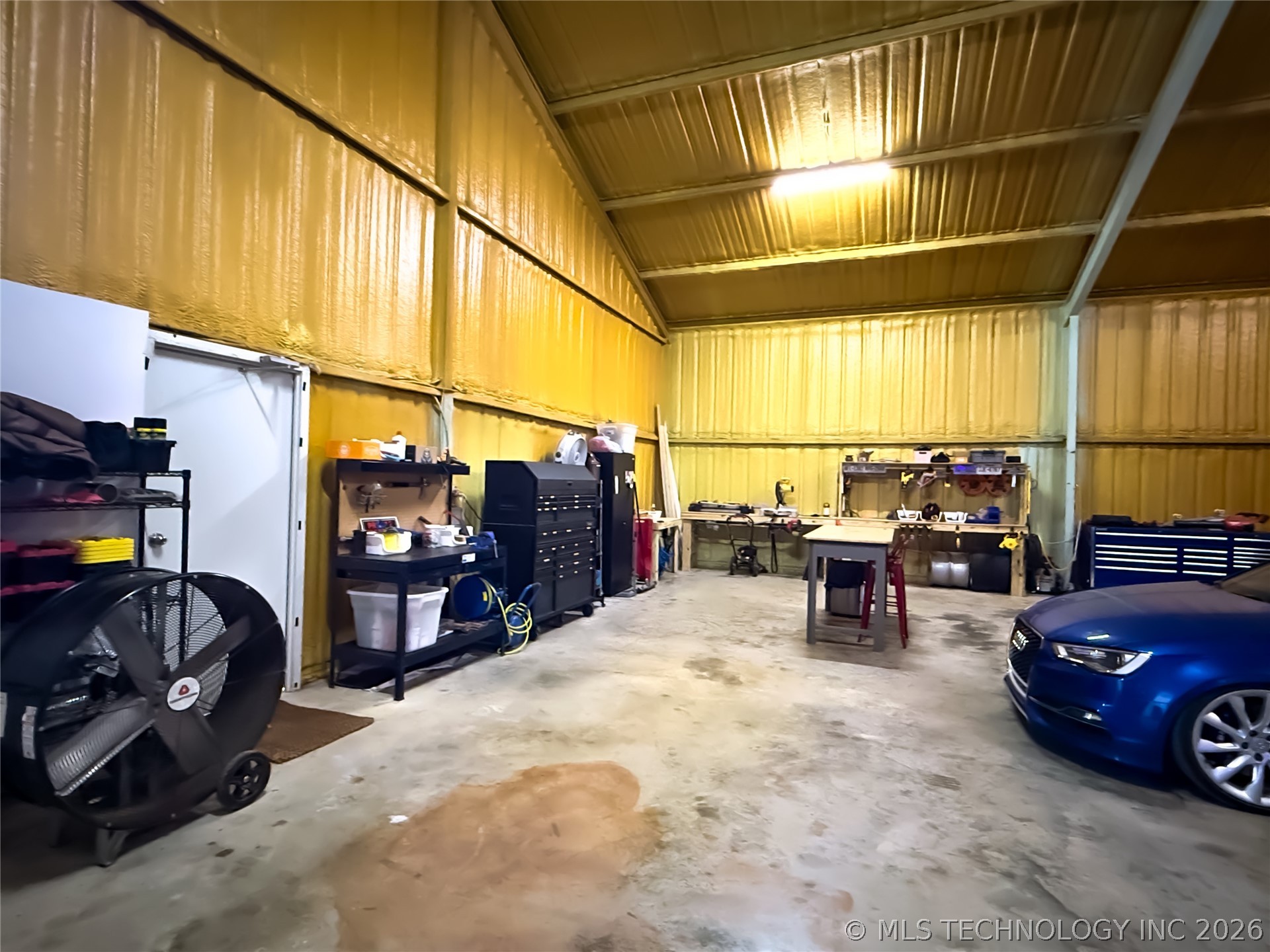 986 N 4430 Property Photo 67