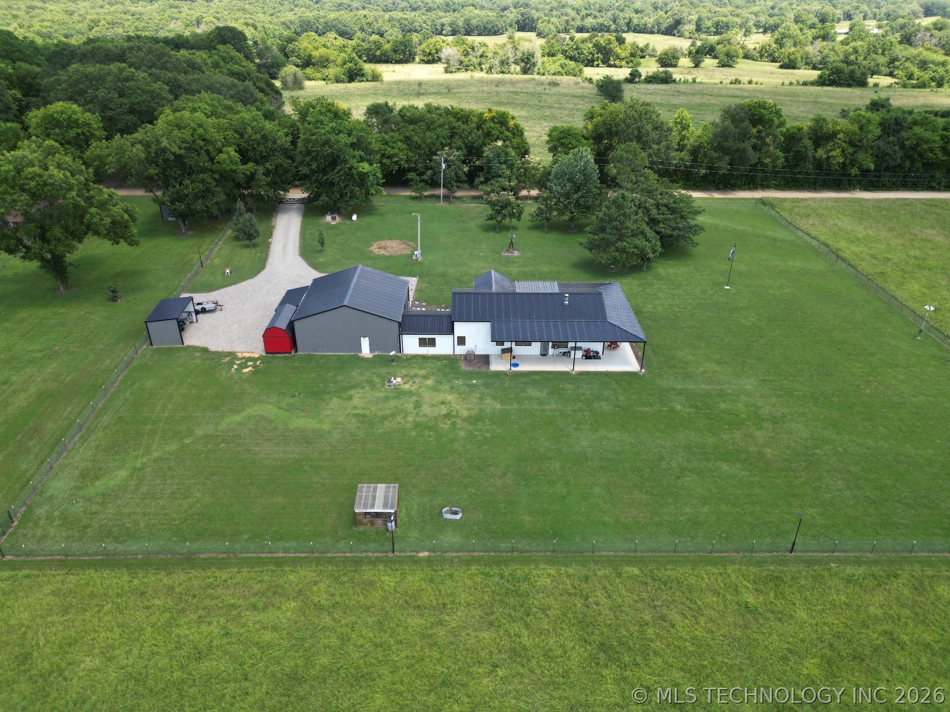 986 N 4430 Property Photo 71