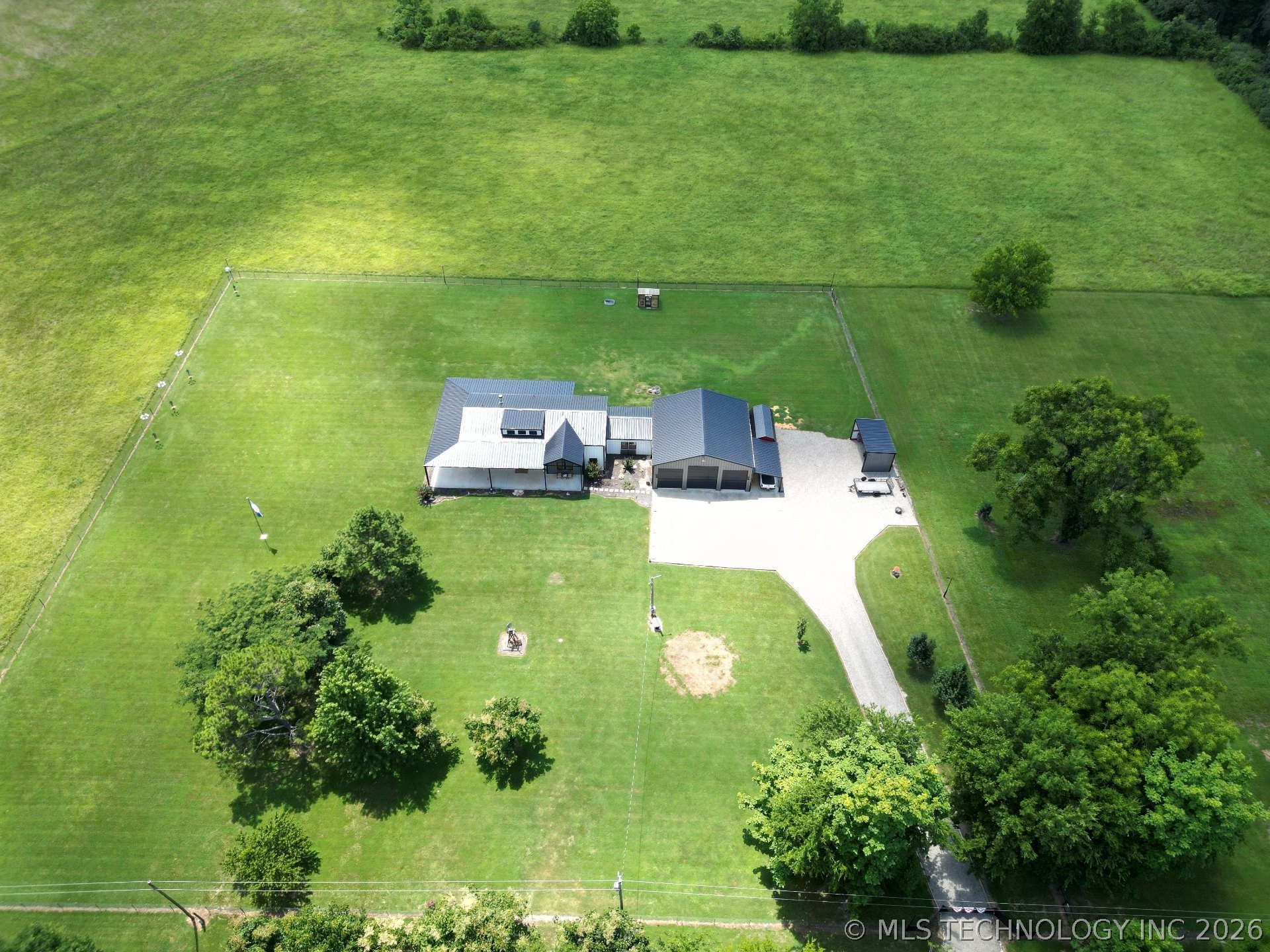986 N 4430 Property Photo 75