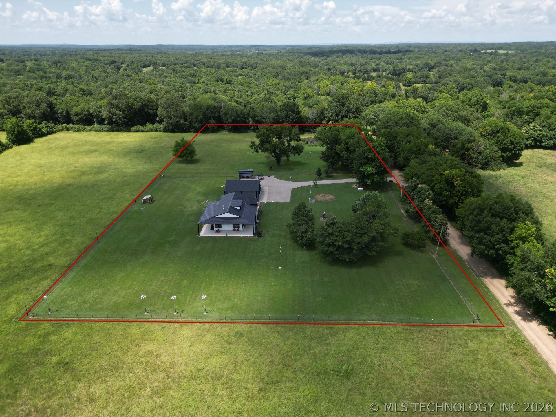 986 N 4430 Property Photo 77