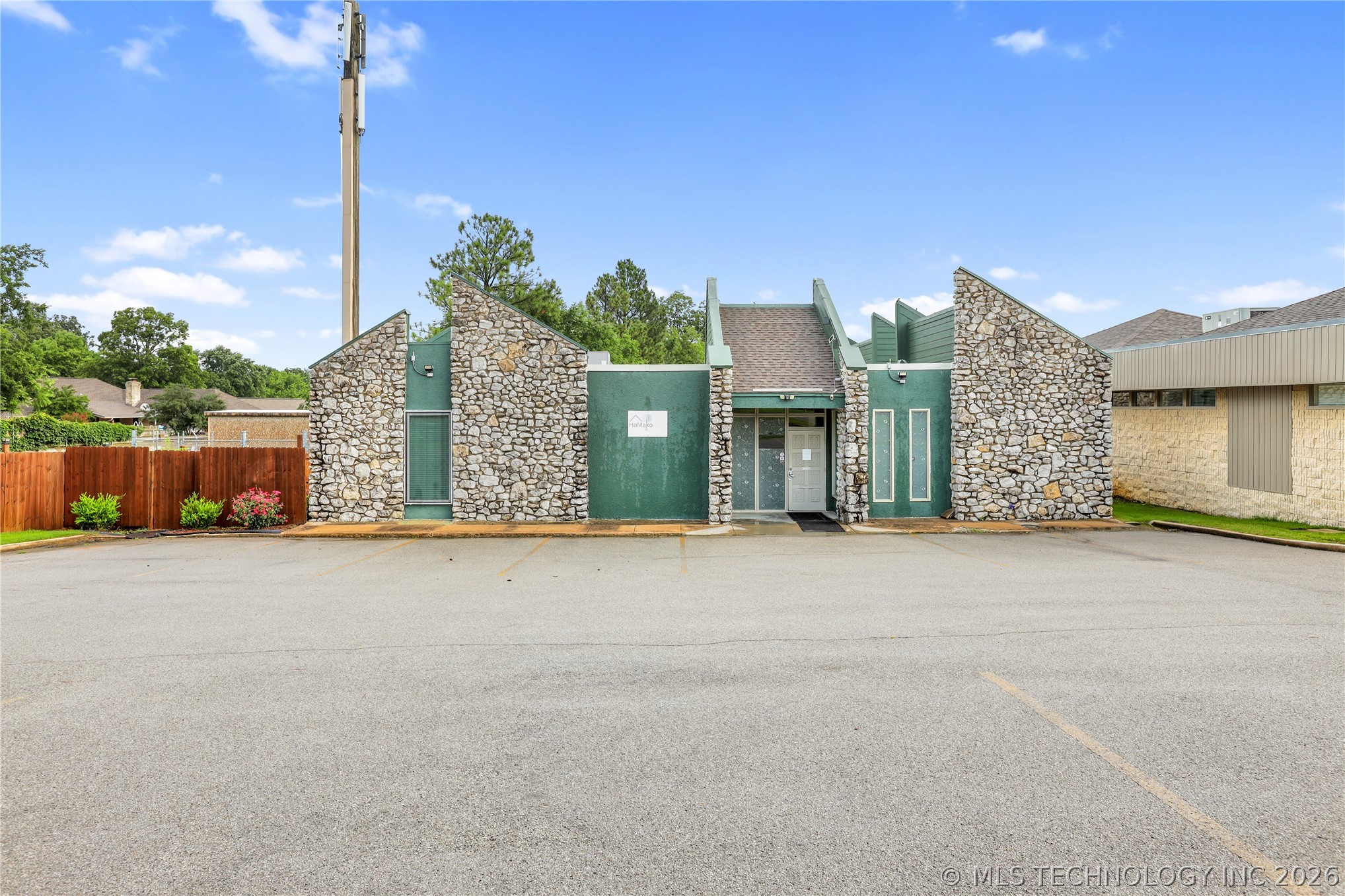 7935 E 57th Street Property Photo 1