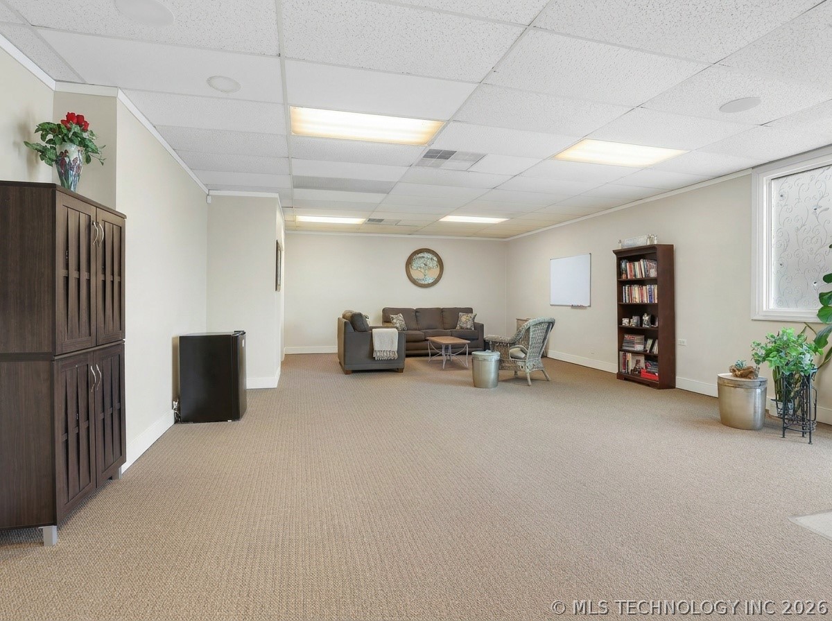 7935 E 57th Street Property Photo 19