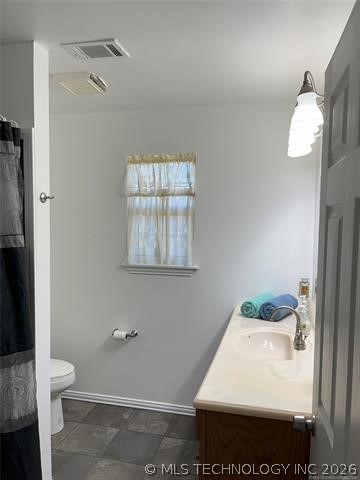 407 Denison Street Property Photo 2