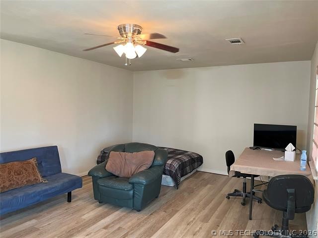 407 Denison Street Property Photo 9