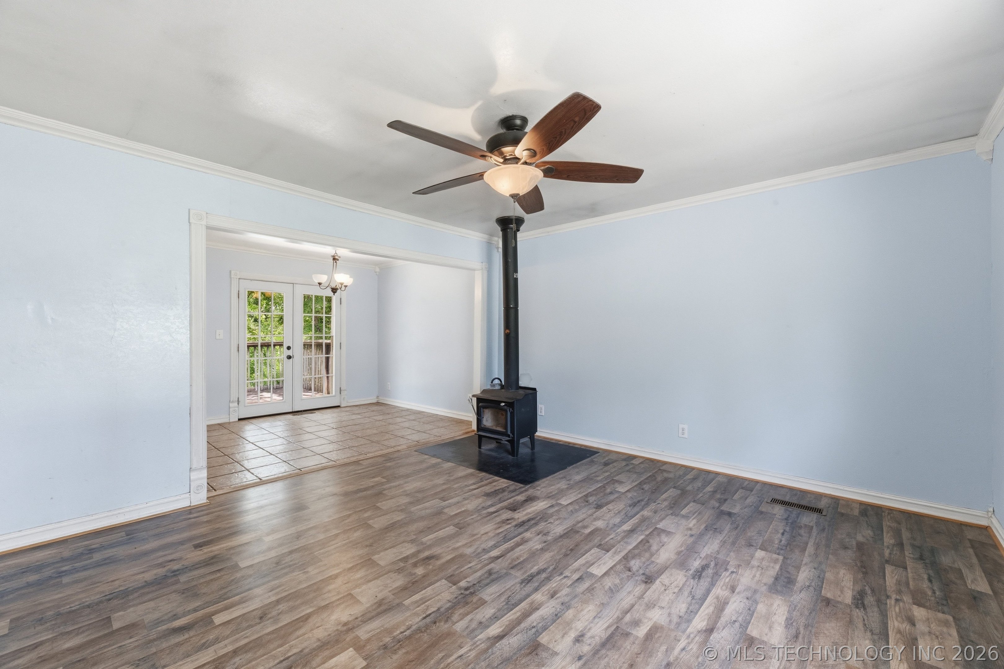 13685 E Crestview Drive Property Photo 8