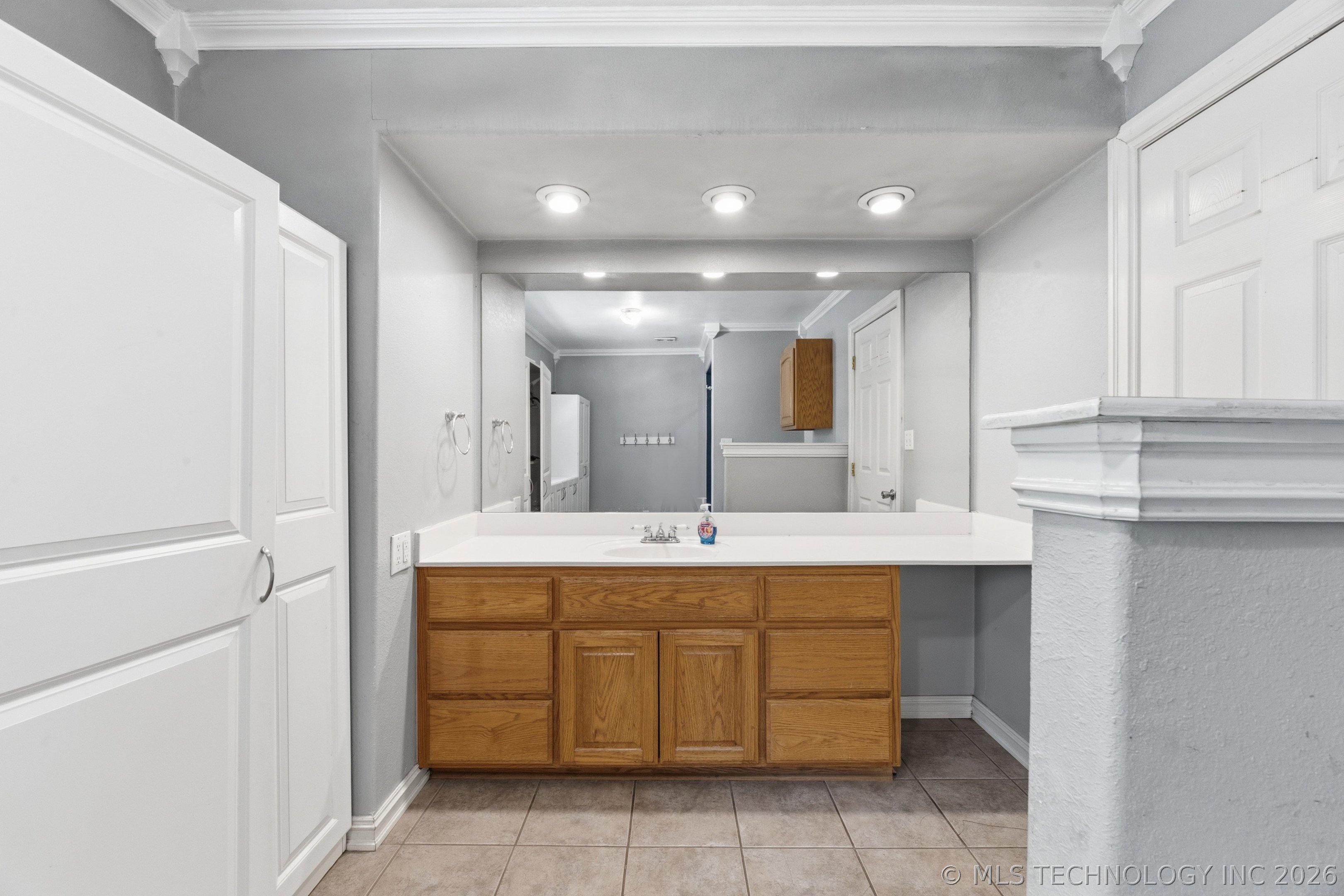 13685 E Crestview Drive Property Photo 18