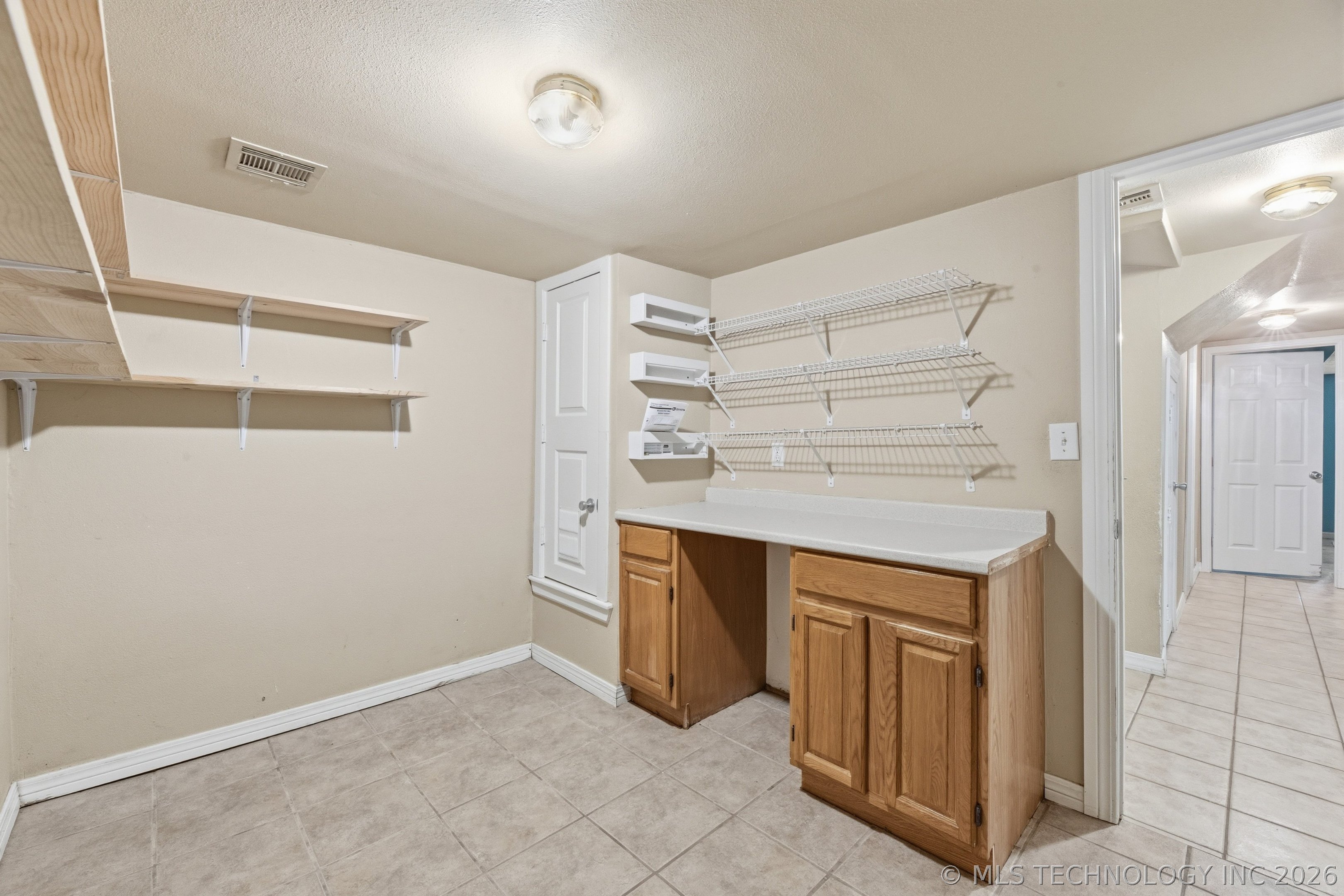 13685 E Crestview Drive Property Photo 27