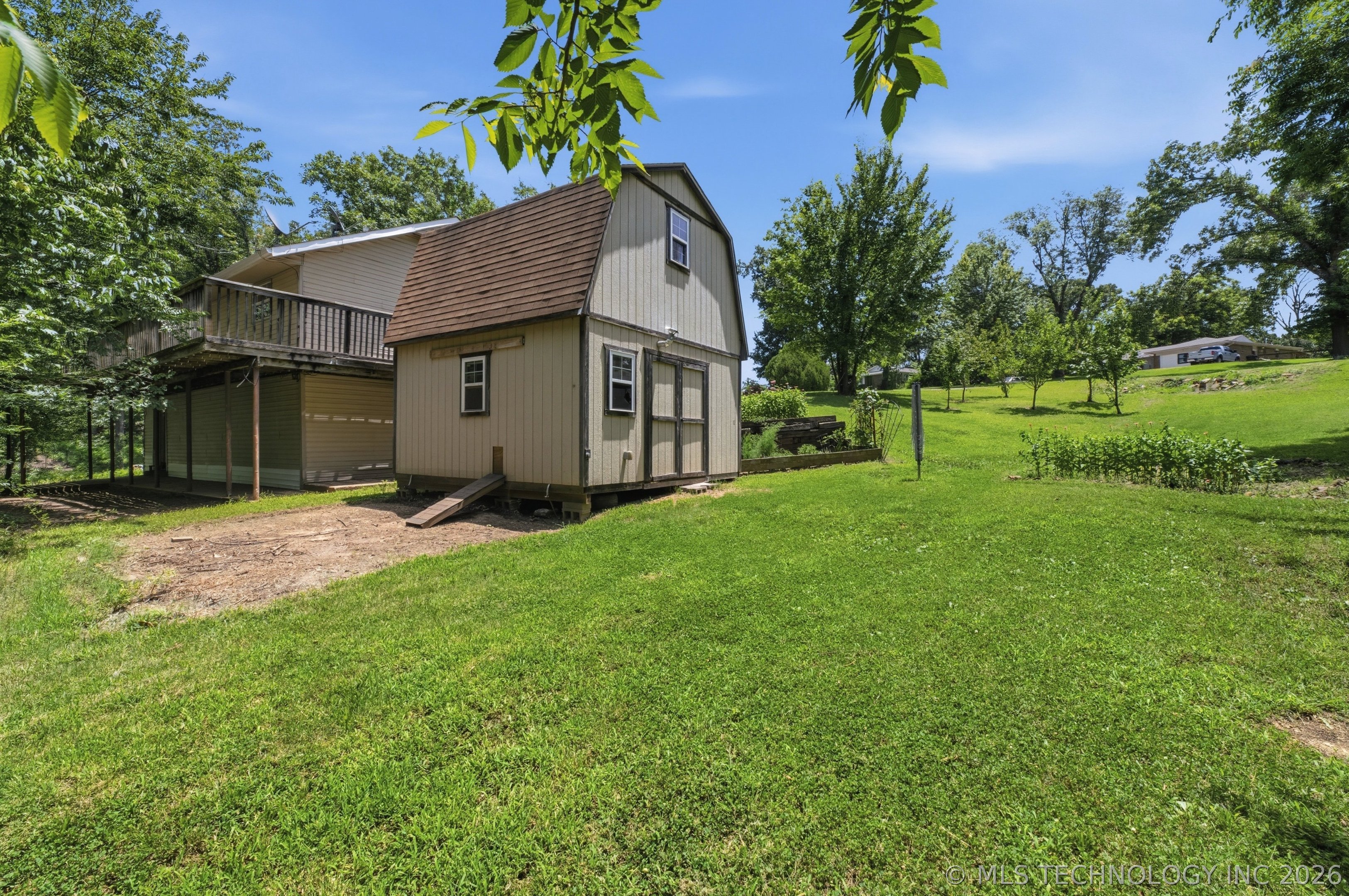 13685 E Crestview Drive Property Photo 31