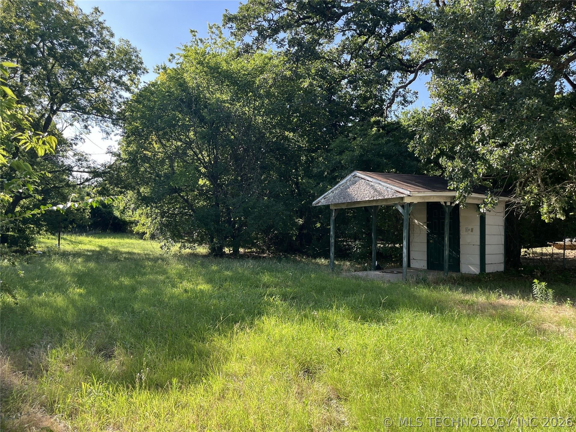 1121 D Street Se Property Photo 13