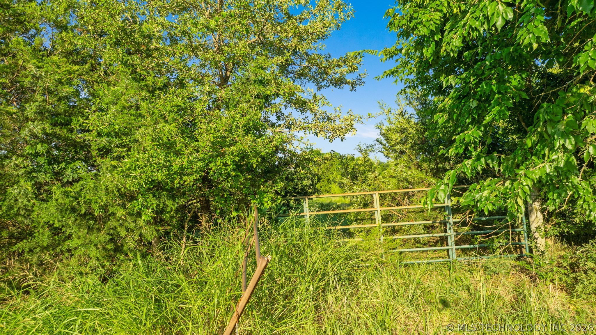 1093 N 4260 Road Property Photo 2