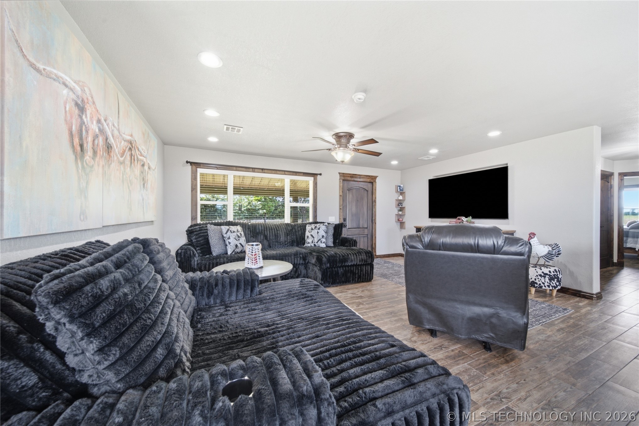 422985 E 1080 Road Property Photo 12