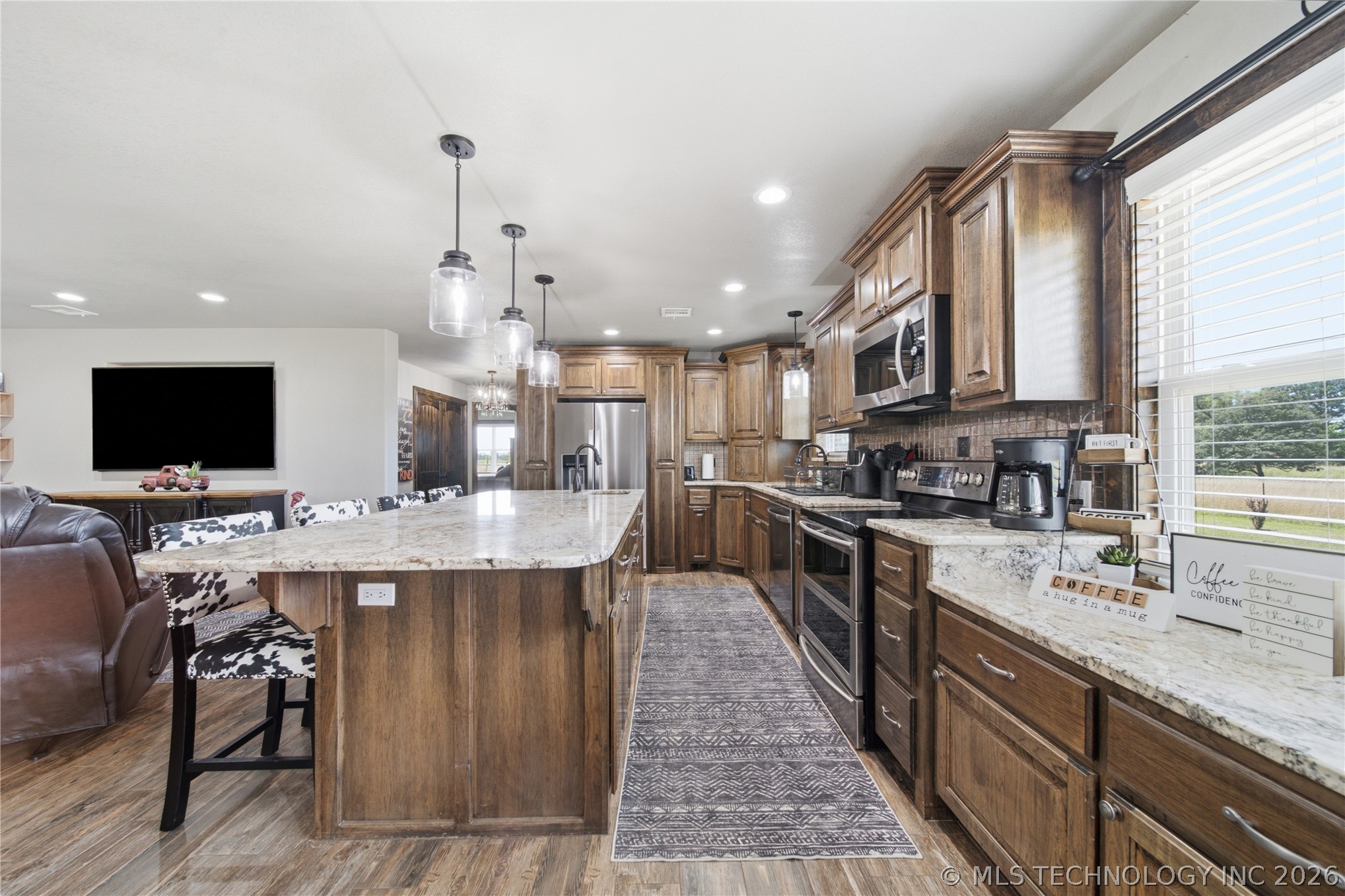 422985 E 1080 Road Property Photo 15