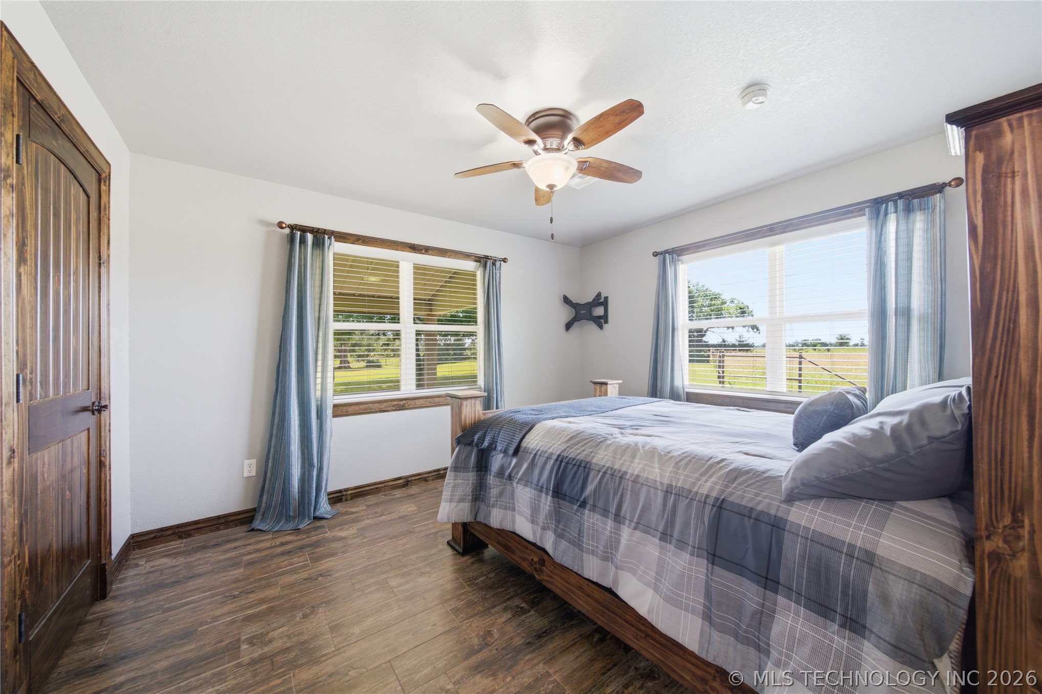 422985 E 1080 Road Property Photo 26