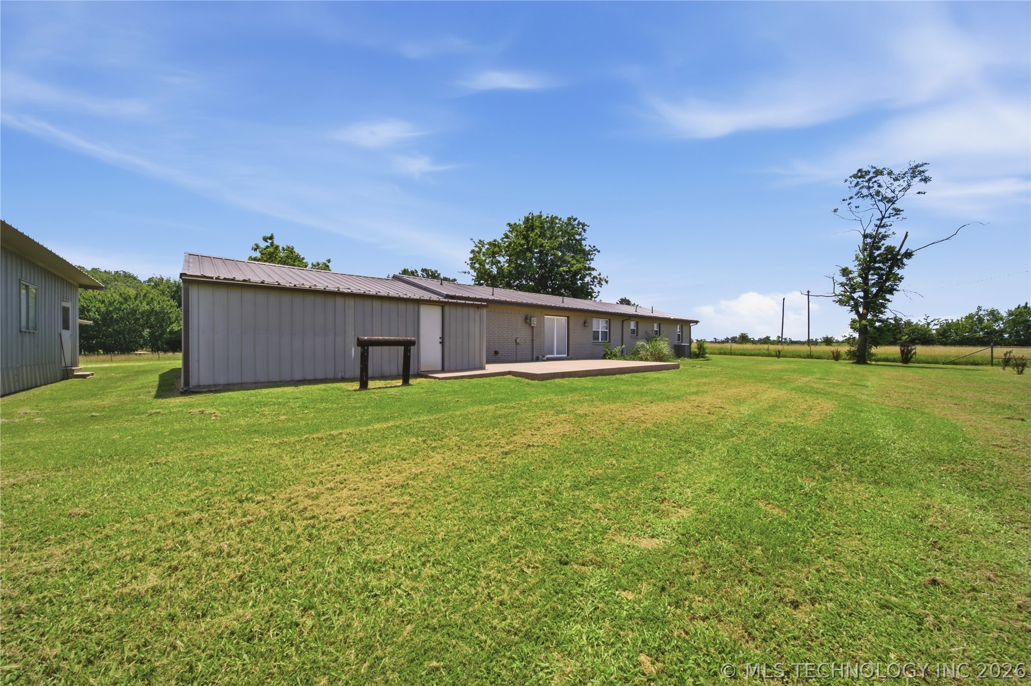 422985 E 1080 Road Property Photo 36