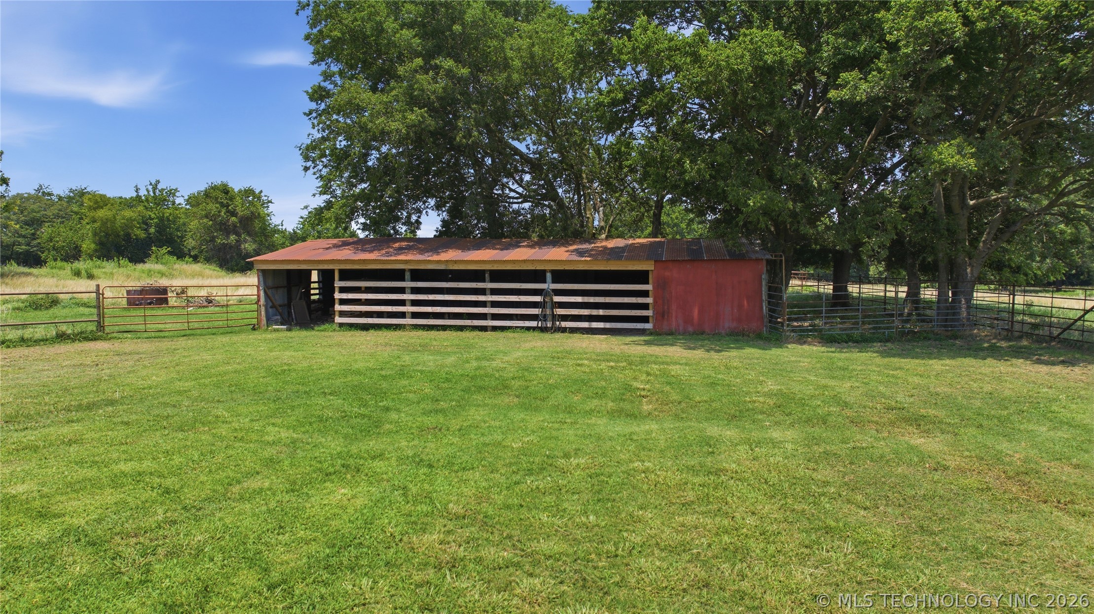 422985 E 1080 Road Property Photo 37