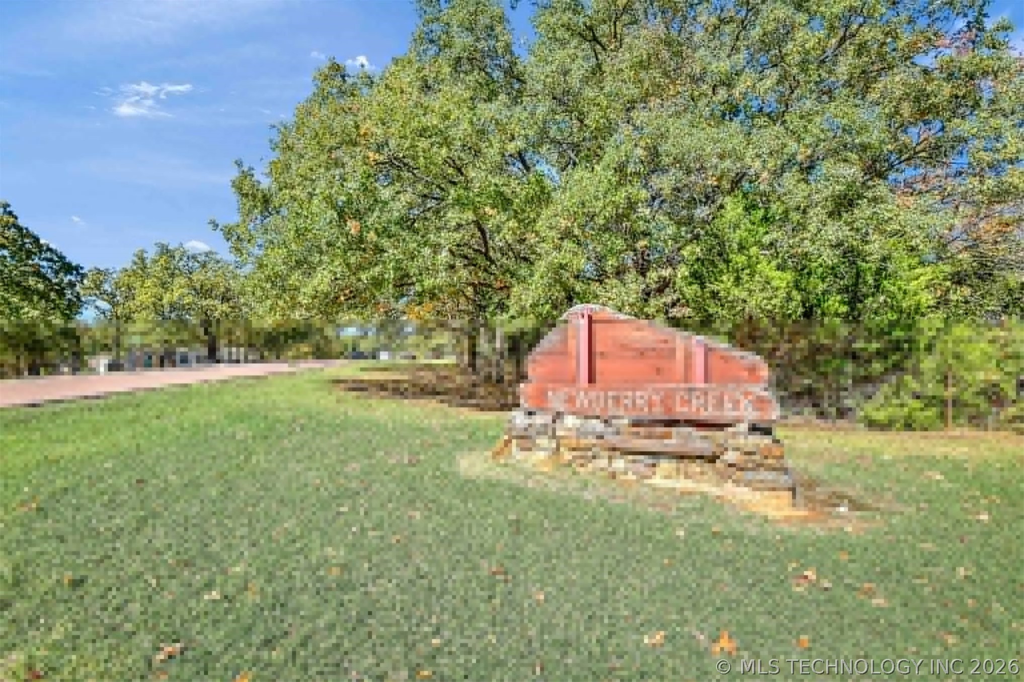 Bridlewood Drive Property Photo 4