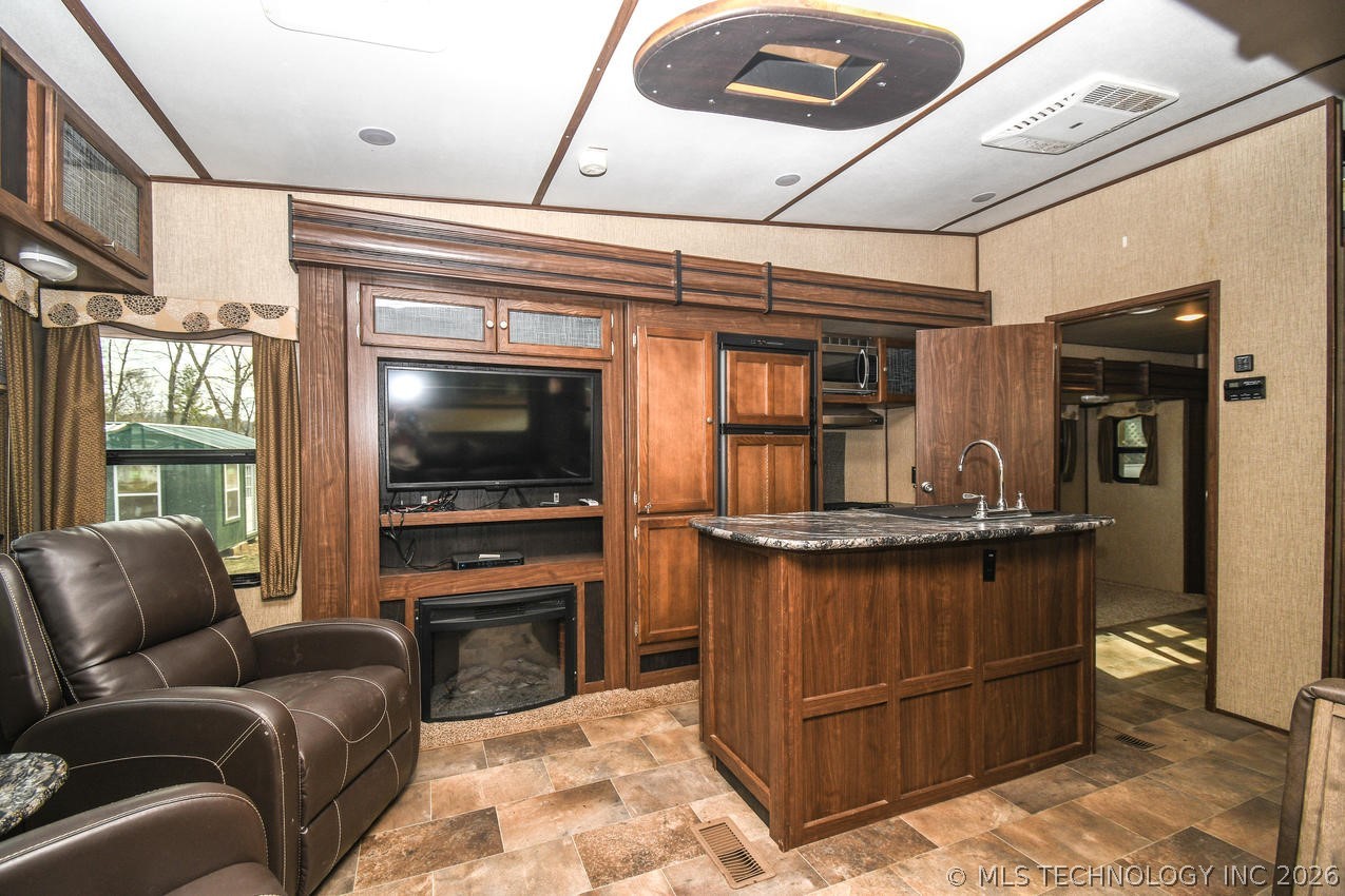 57300 County Road 658 Property Photo 6