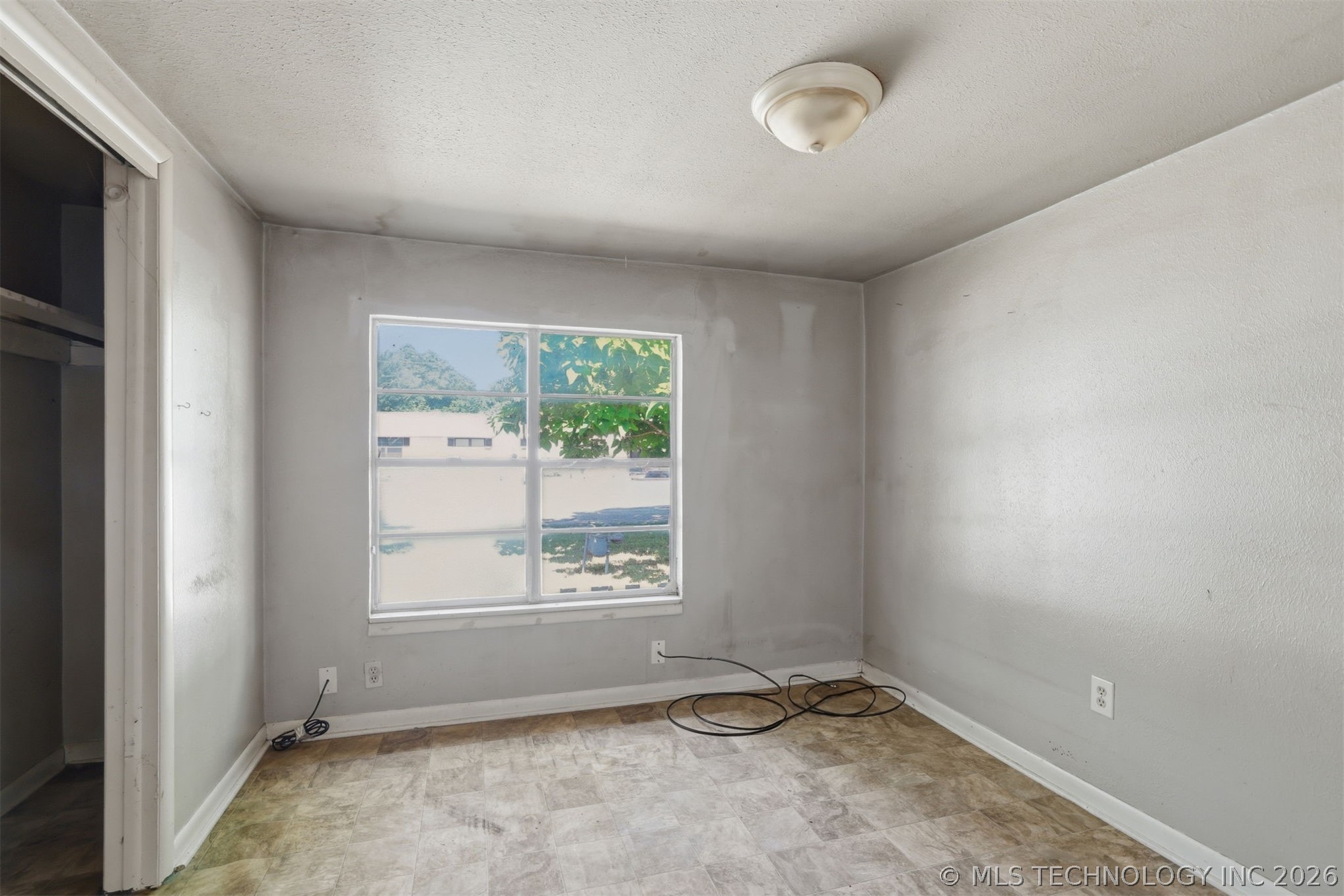 503 N Short Property Photo 10