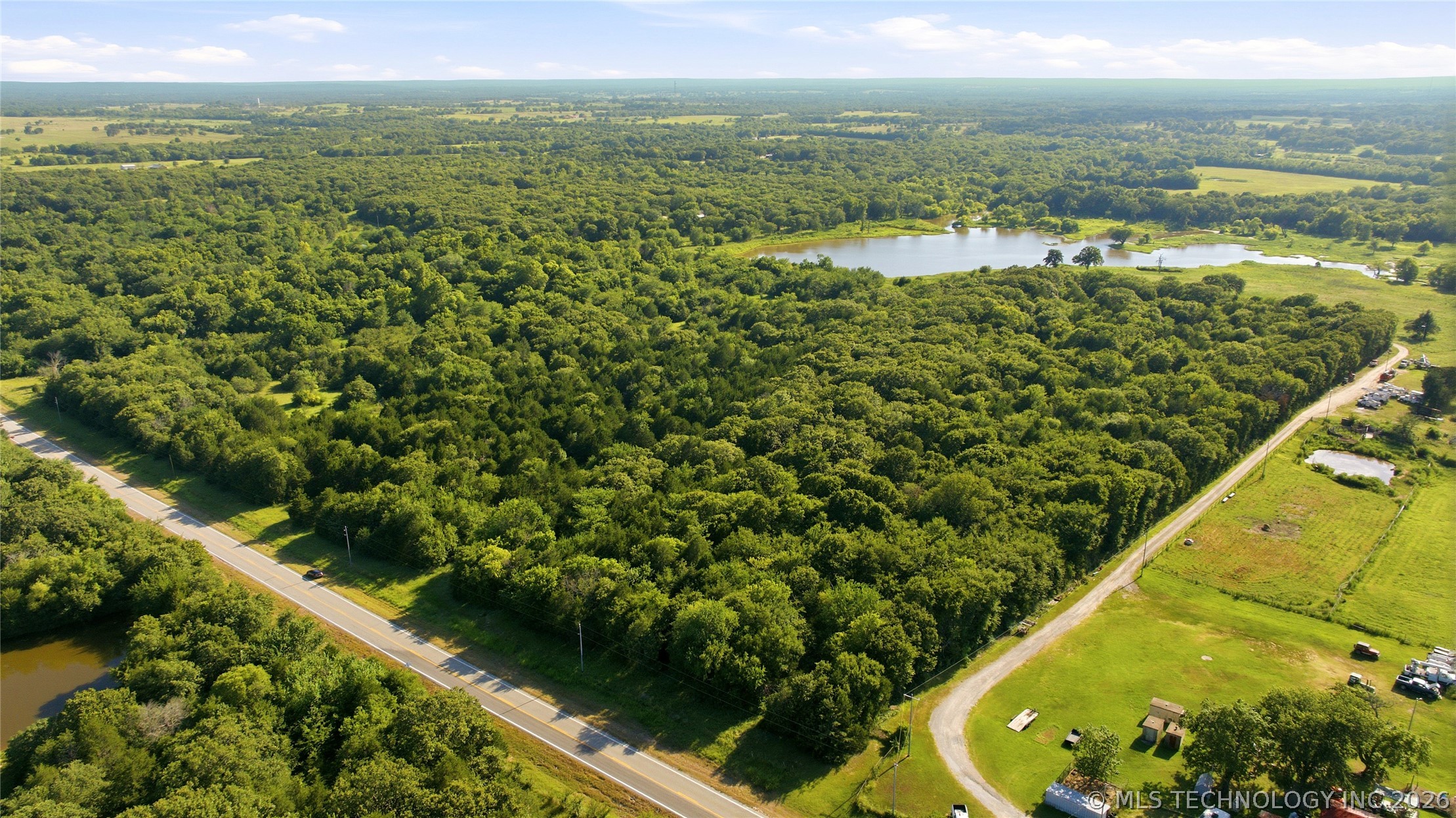 Highway 48 Property Photo 3