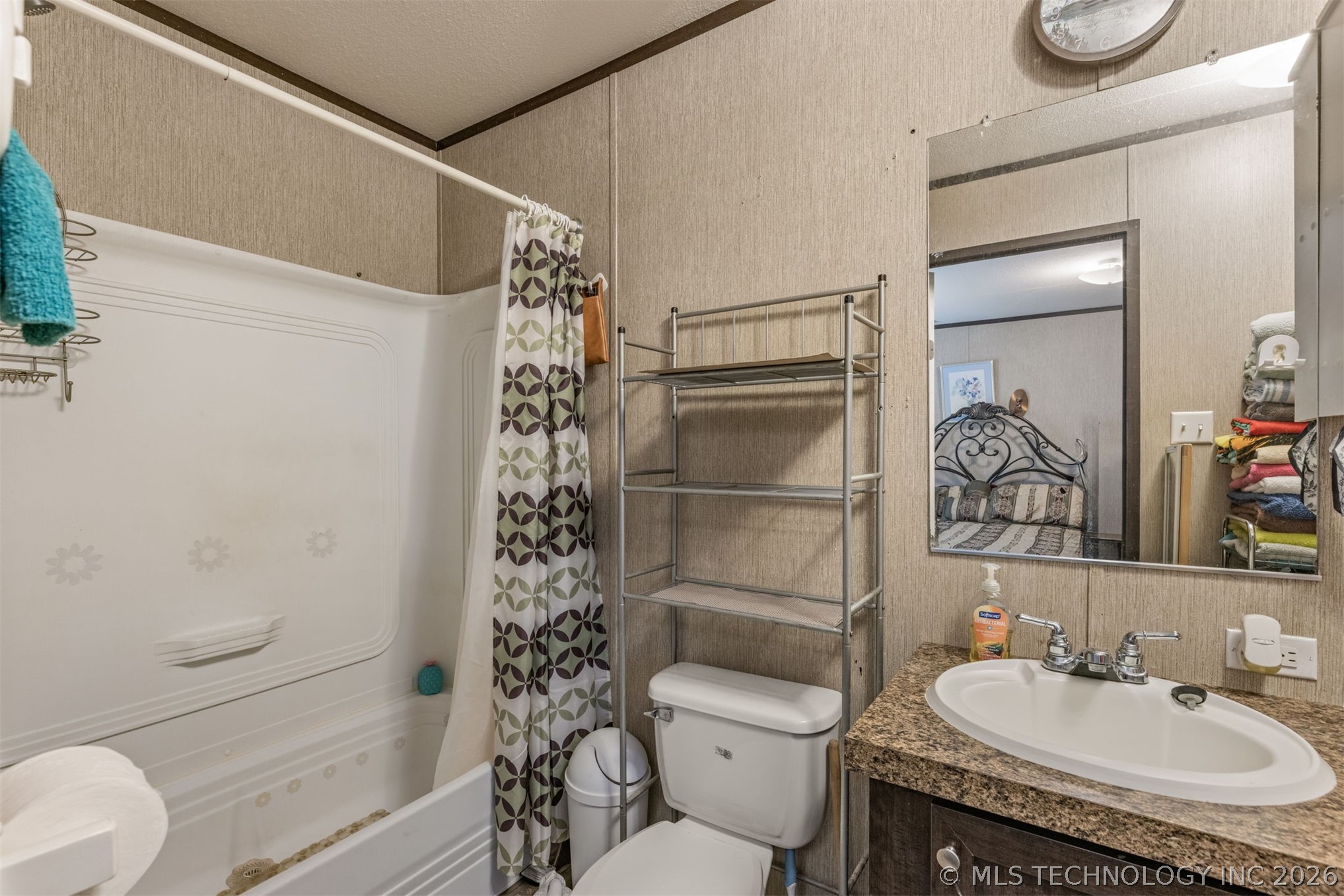 941 W 139th Place Property Photo 15