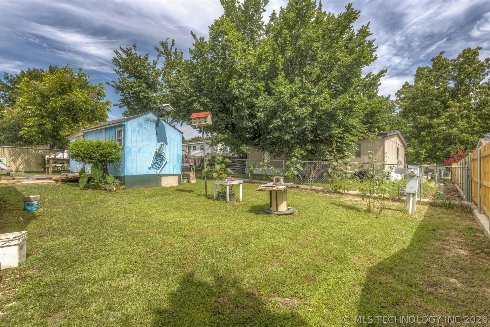 941 W 139th Place Property Photo 17
