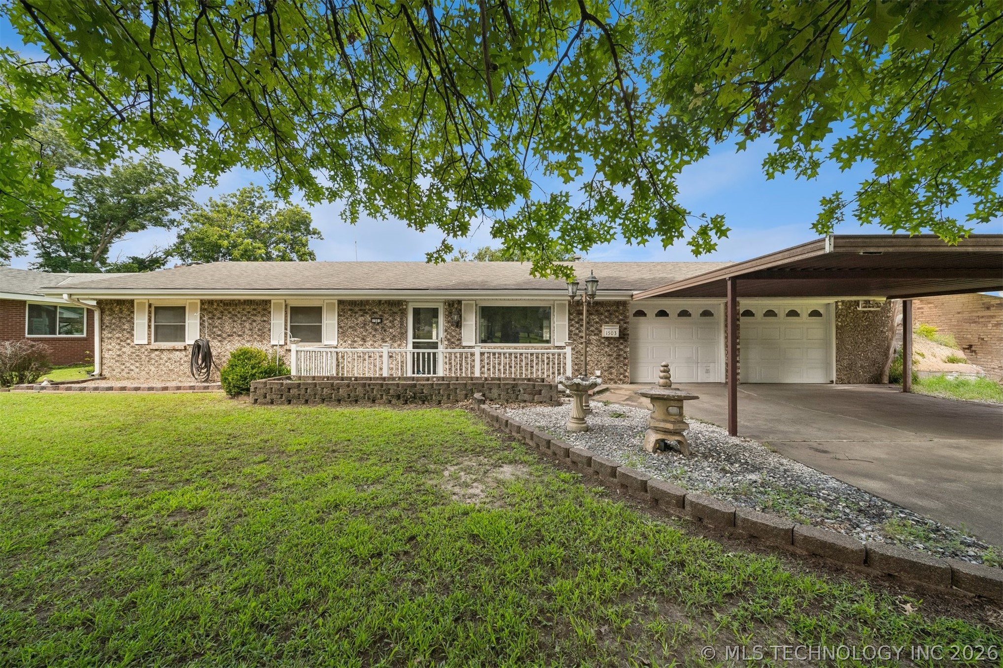 1503 N Creek