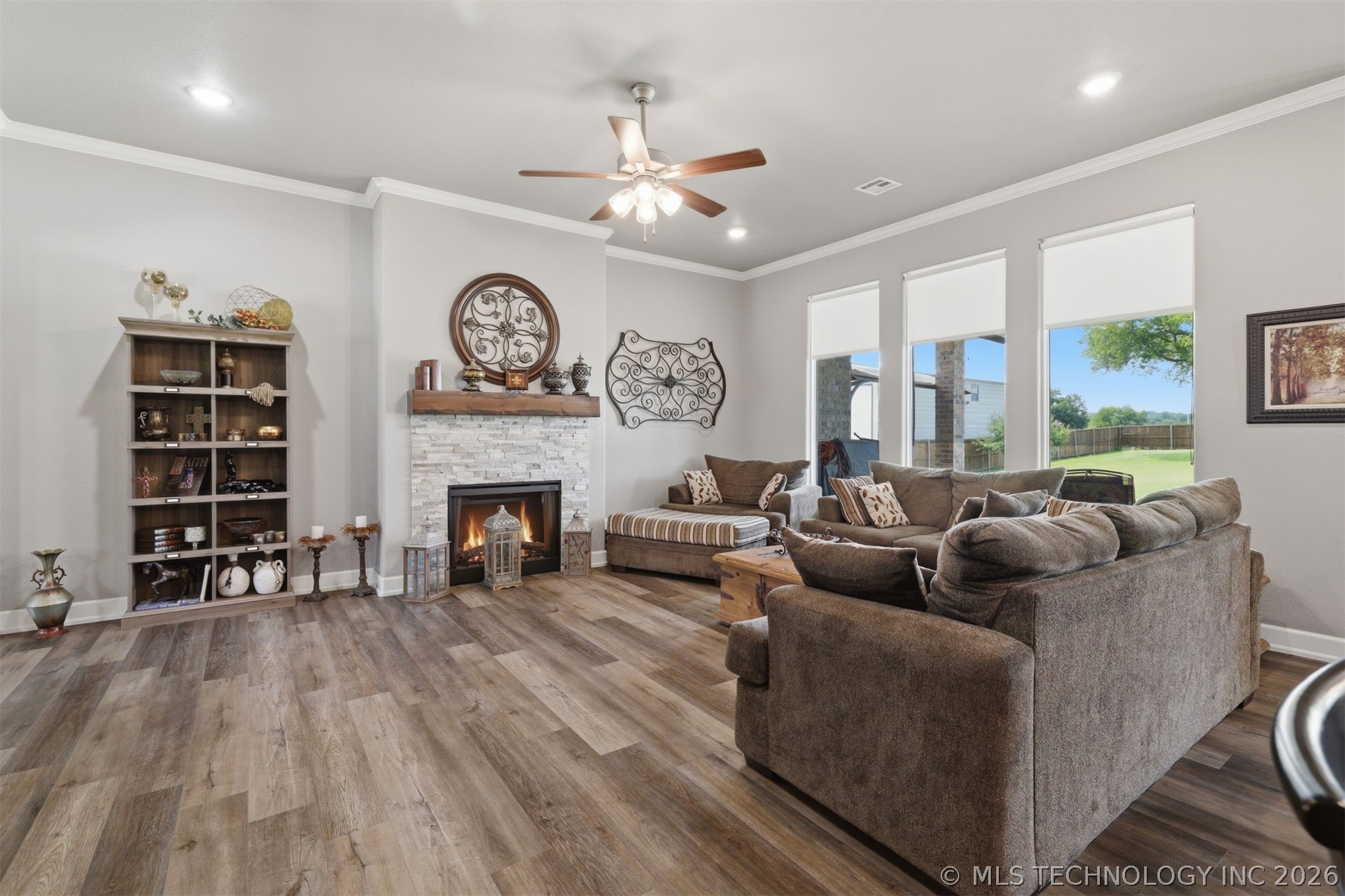 89 Meadowview Property Photo 4
