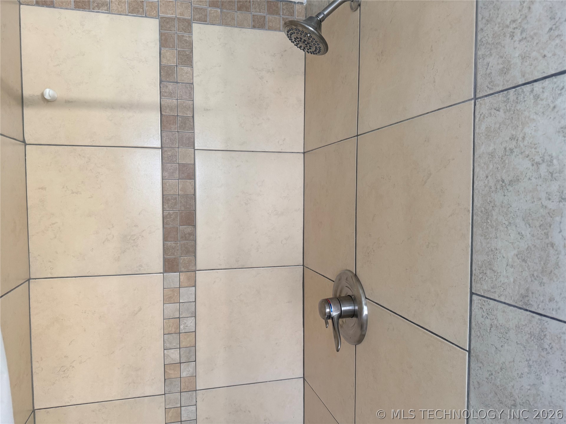 19709 E 39th Street S Property Photo 11