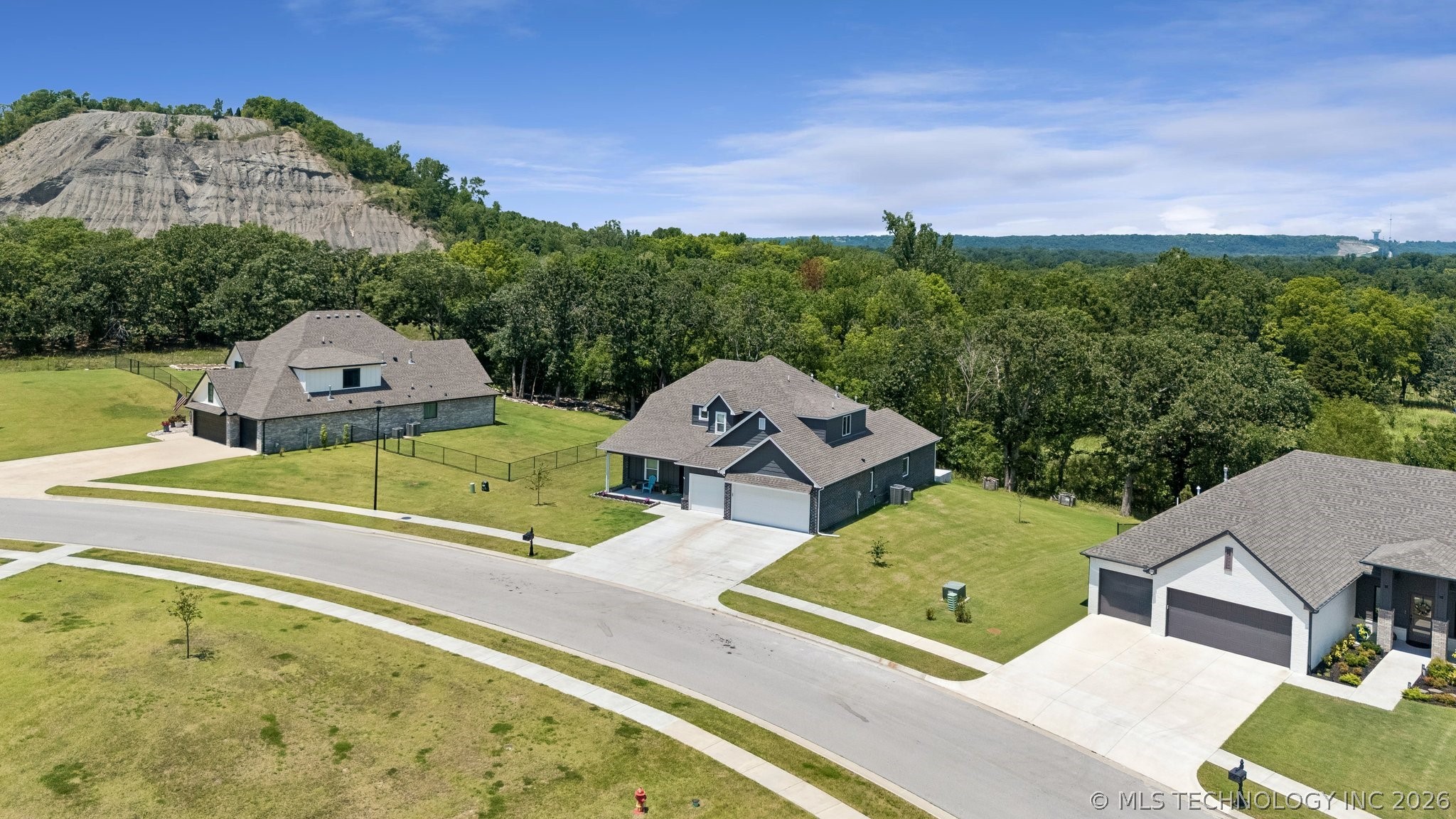 18983 Round Mountain Road