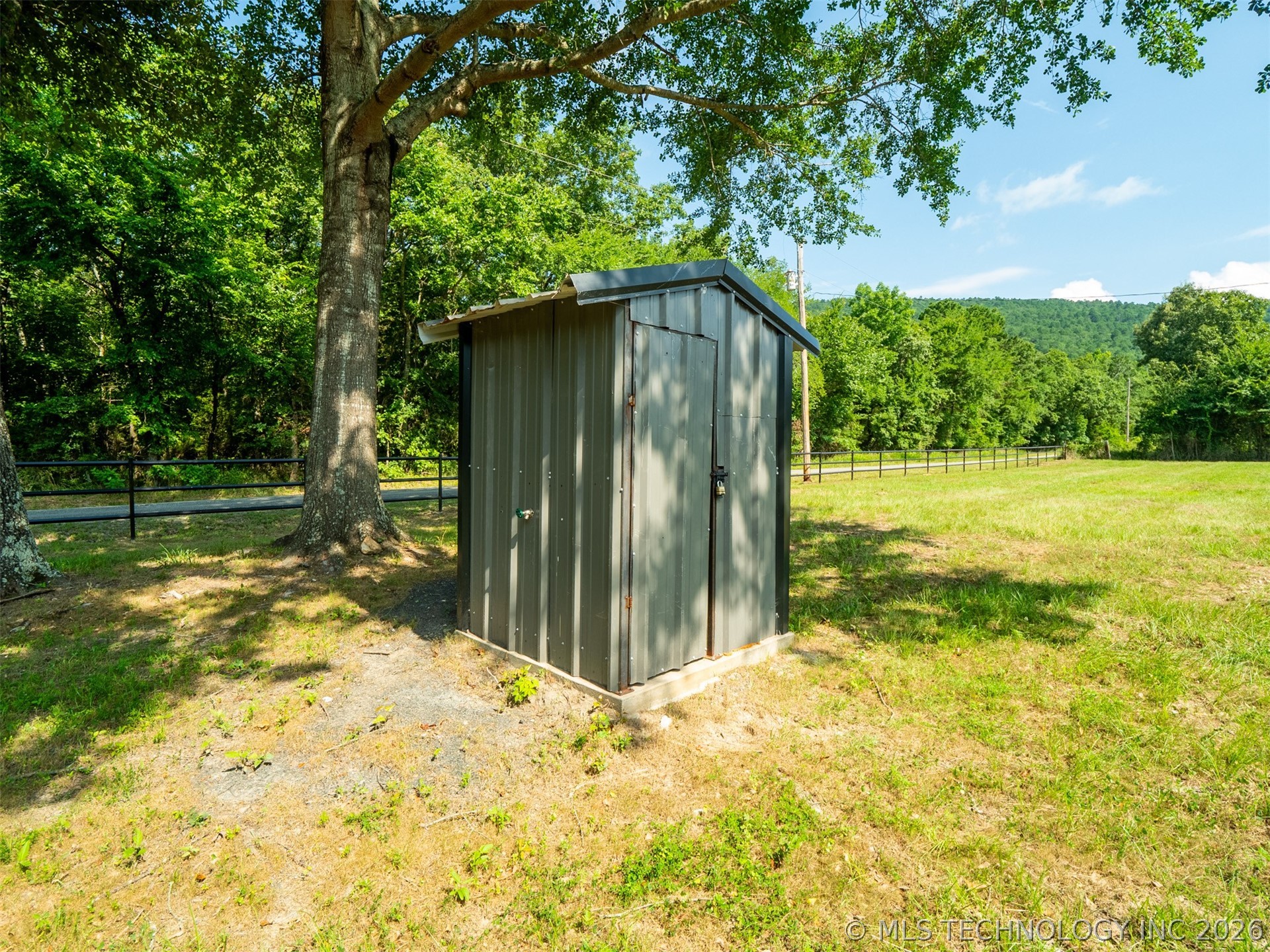 167966 N 4290 Road N Property Photo 8