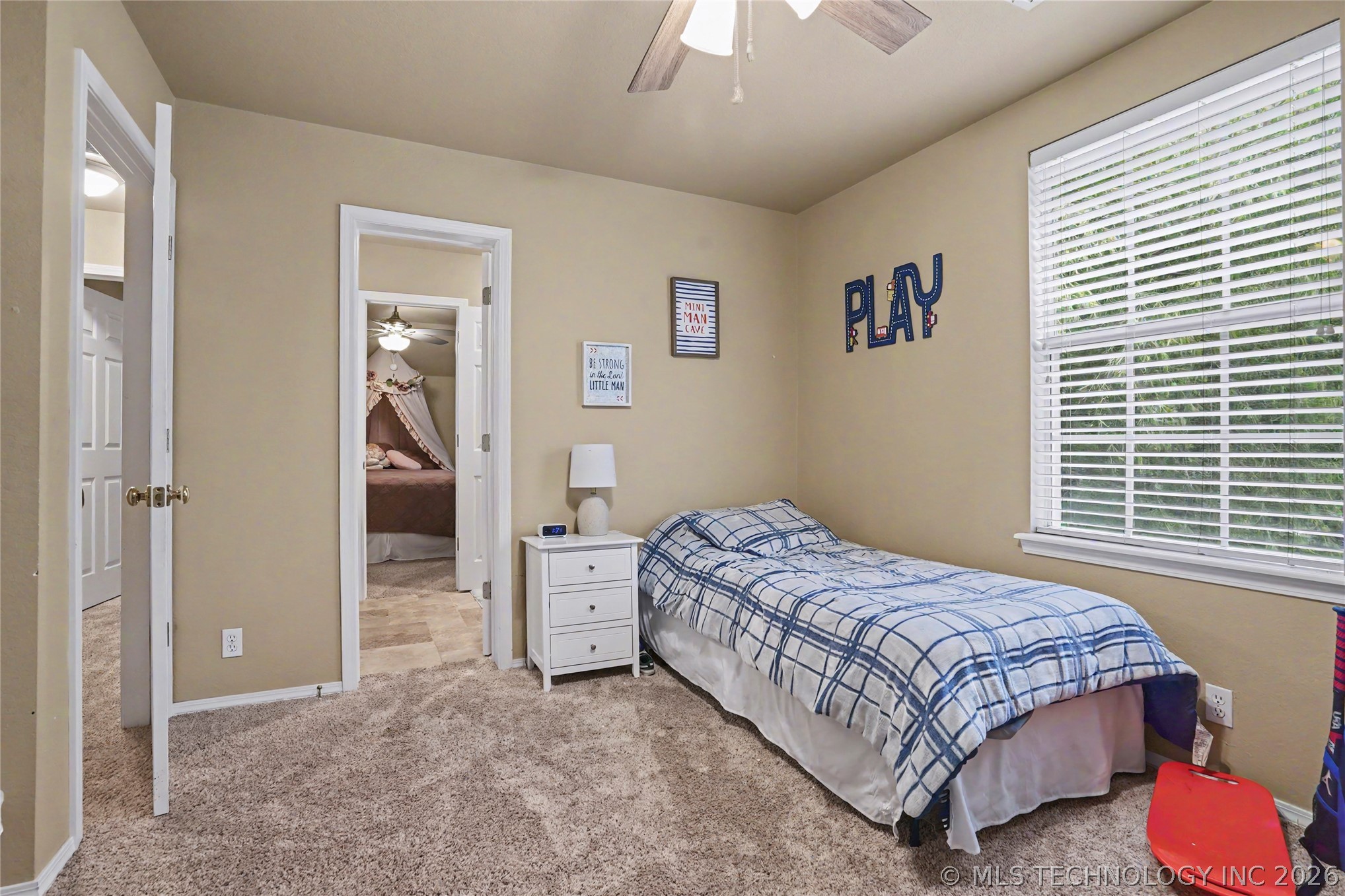 107 S Yellowood Avenue Property Photo 32