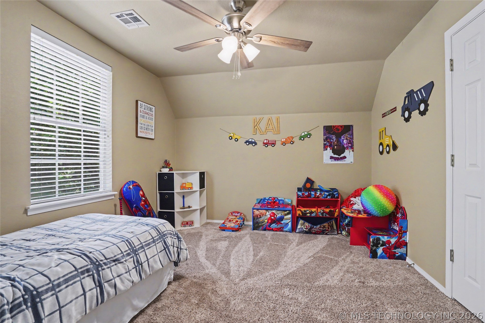 107 S Yellowood Avenue Property Photo 33