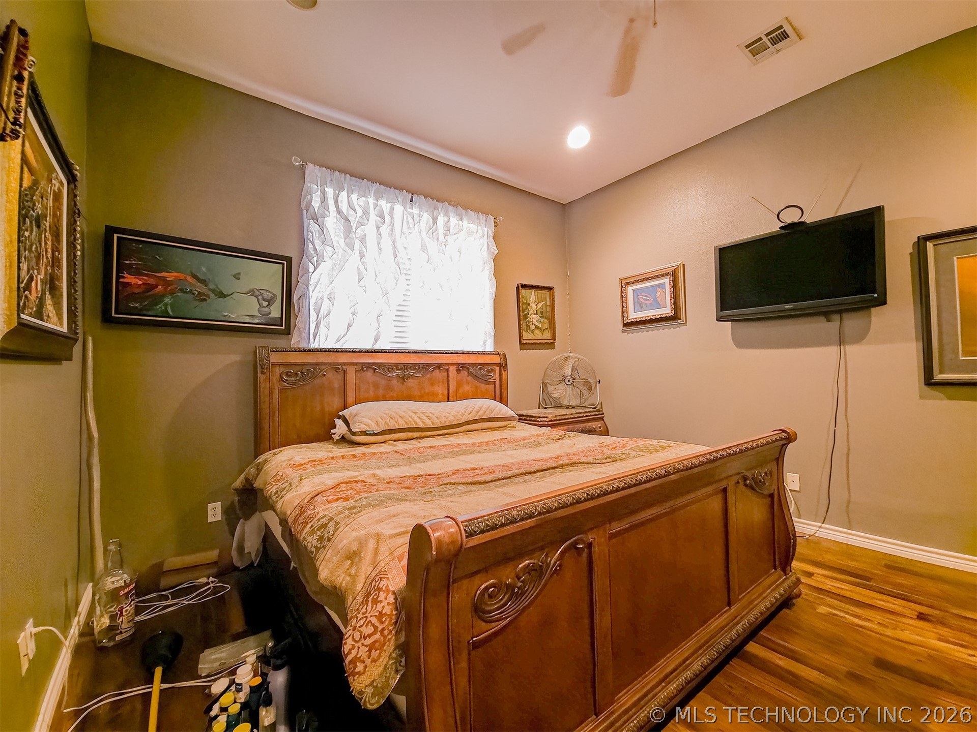 2704 Forrest Circle Property Photo 10